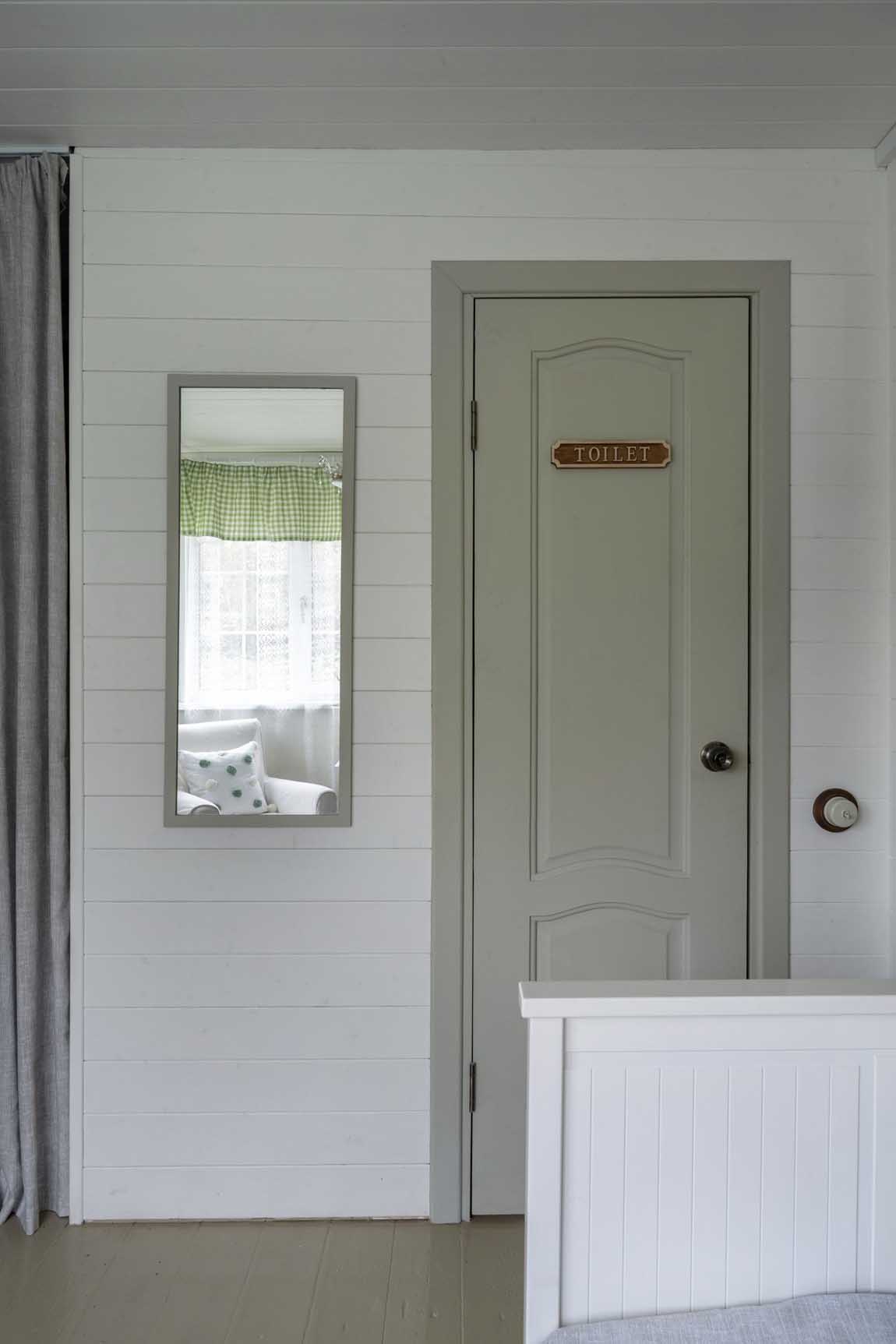 Rusztikus báj 65 m2-en: elhanyagolt hétvégi ház újjászületése Rusztikus báj 65 m2-en: elhanyagolt hétvégi ház újjászületése