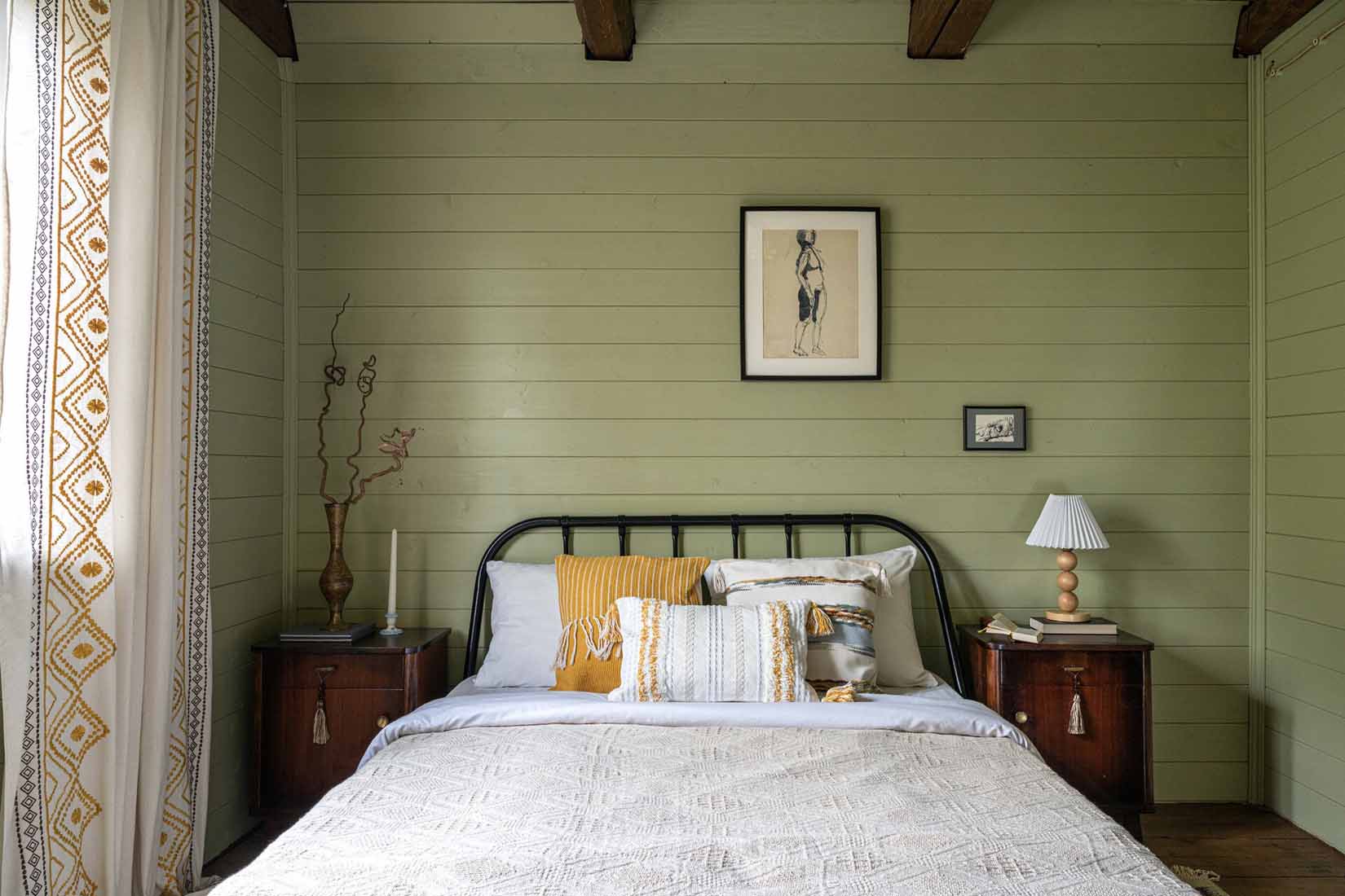 Rusztikus báj 65 m2-en: elhanyagolt hétvégi ház újjászületése Rusztikus báj 65 m2-en: elhanyagolt hétvégi ház újjászületése