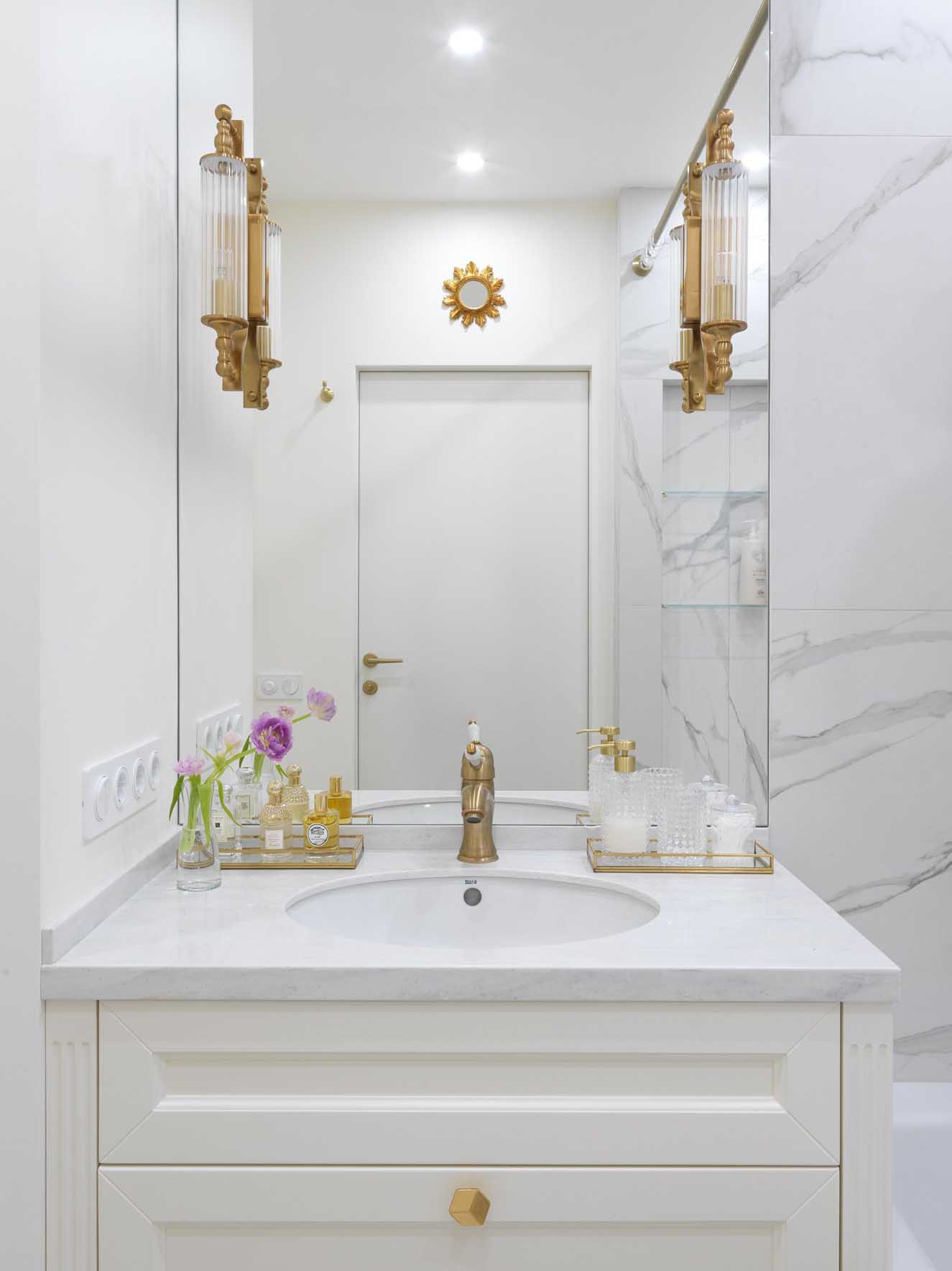 Franciás, eklektikus, élettel teli otthon Franciás, eklektikus, élettel teli otthon