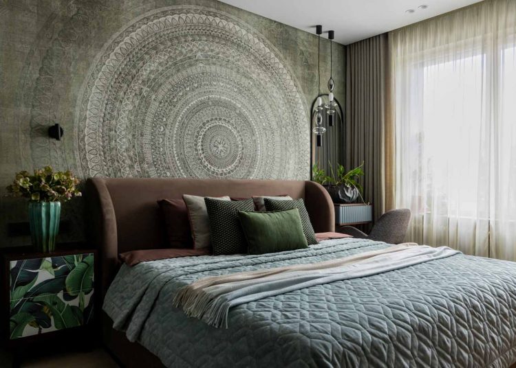 Növényi motívumok és karakteres színek otthonos enteriőrben