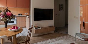 Maximális helykihasználás család otthonában, 42 m2