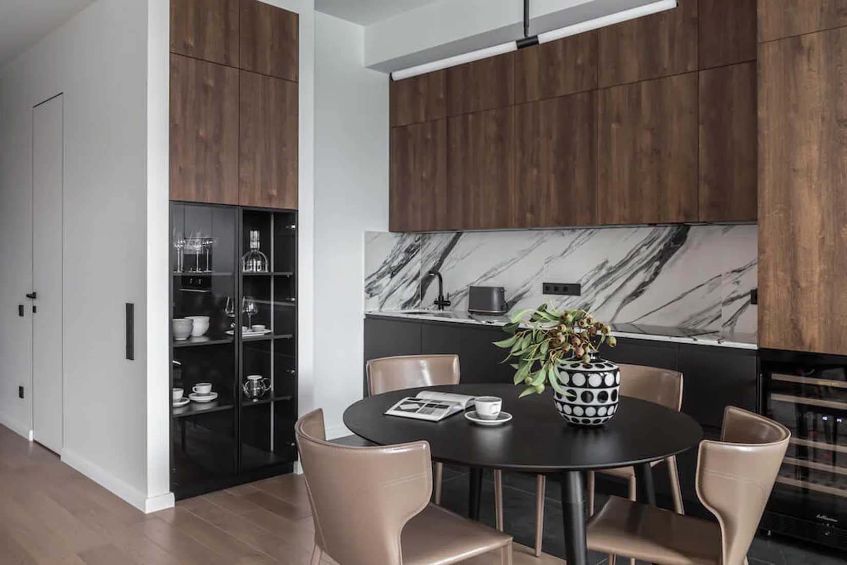 Modern, tágasra hangolt lakás berendezése, 83 m2 Modern, tágasra hangolt lakás berendezése, 83 m2