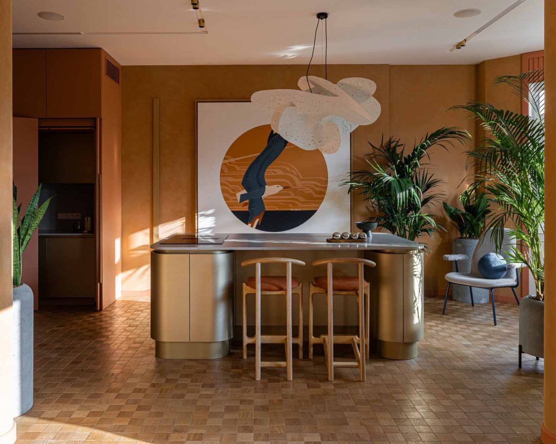 Modernista örökség és funkcionalizmus, földszínek és mikrocement