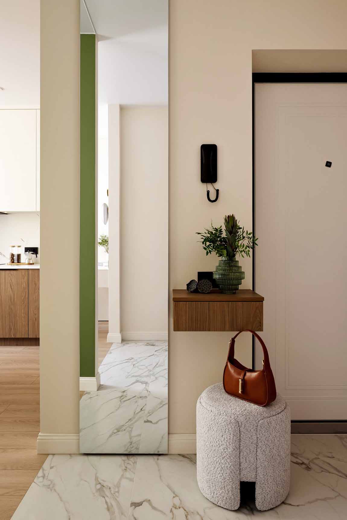 Természetes harmónia és modern világítás kétszobás lakásban Természetes harmónia és modern világítás kétszobás lakásban