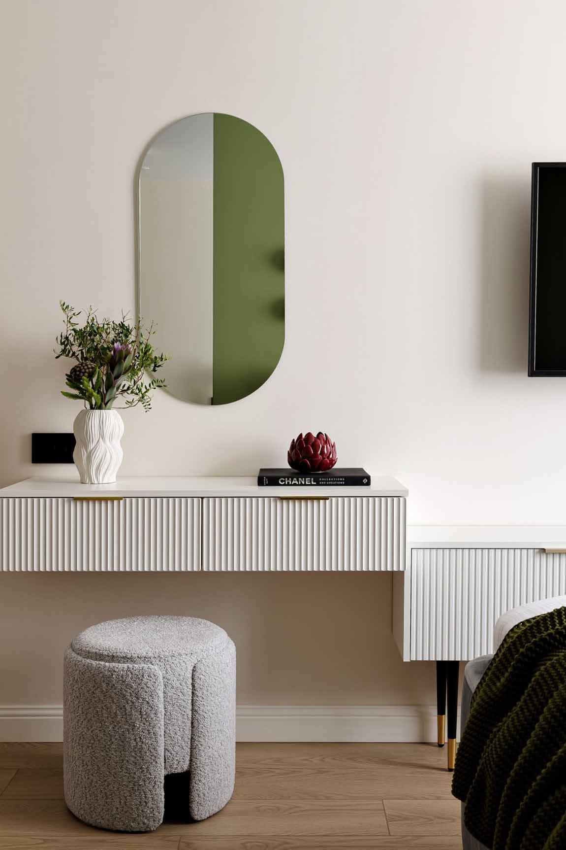 Természetes harmónia és modern világítás kétszobás lakásban Természetes harmónia és modern világítás kétszobás lakásban