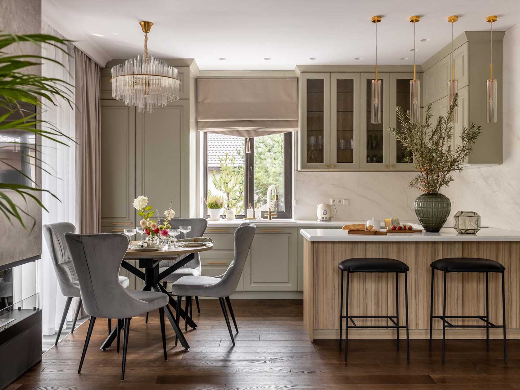 Ház angol és amerikai enteriőrök inspirálta berendezéssel Ház angol és amerikai enteriőrök inspirálta berendezéssel