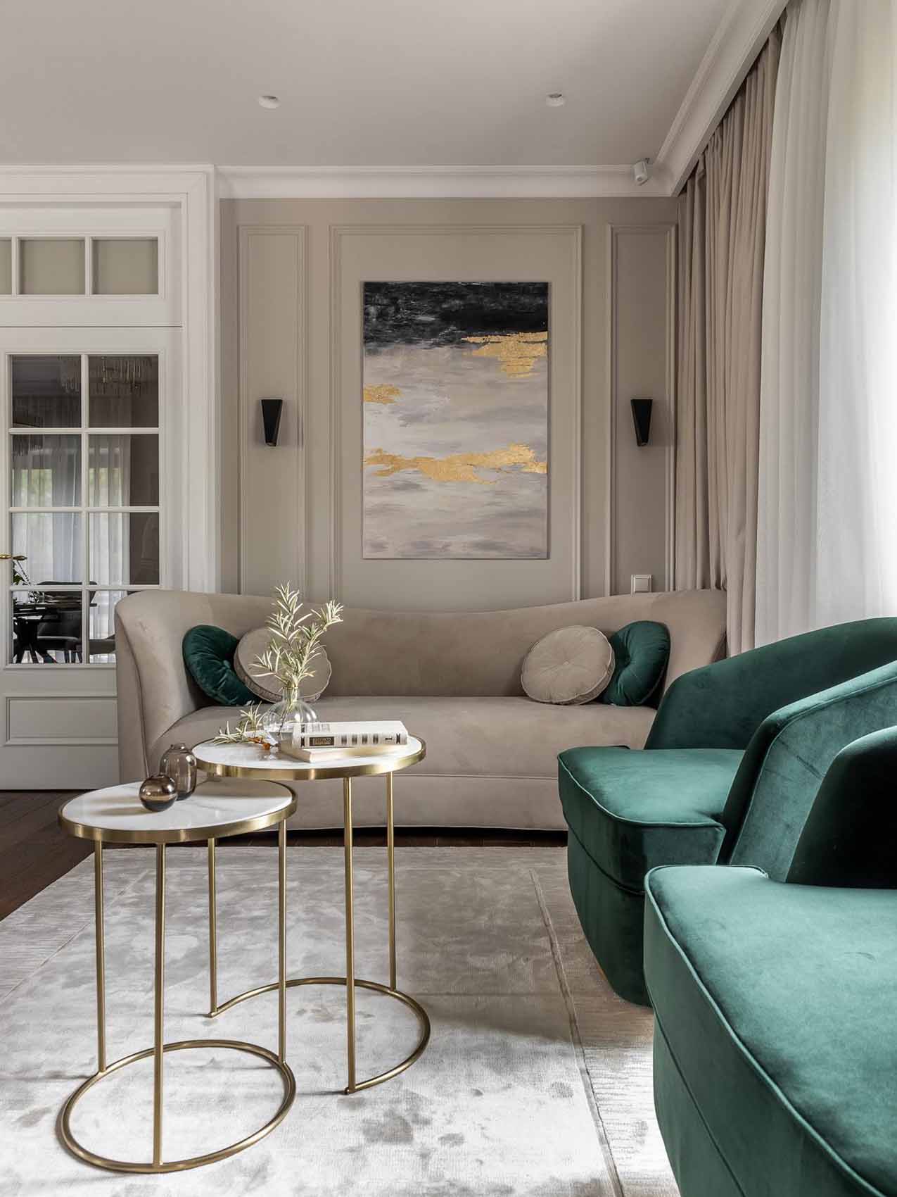 Ház angol és amerikai enteriőrök inspirálta berendezéssel Ház angol és amerikai enteriőrök inspirálta berendezéssel