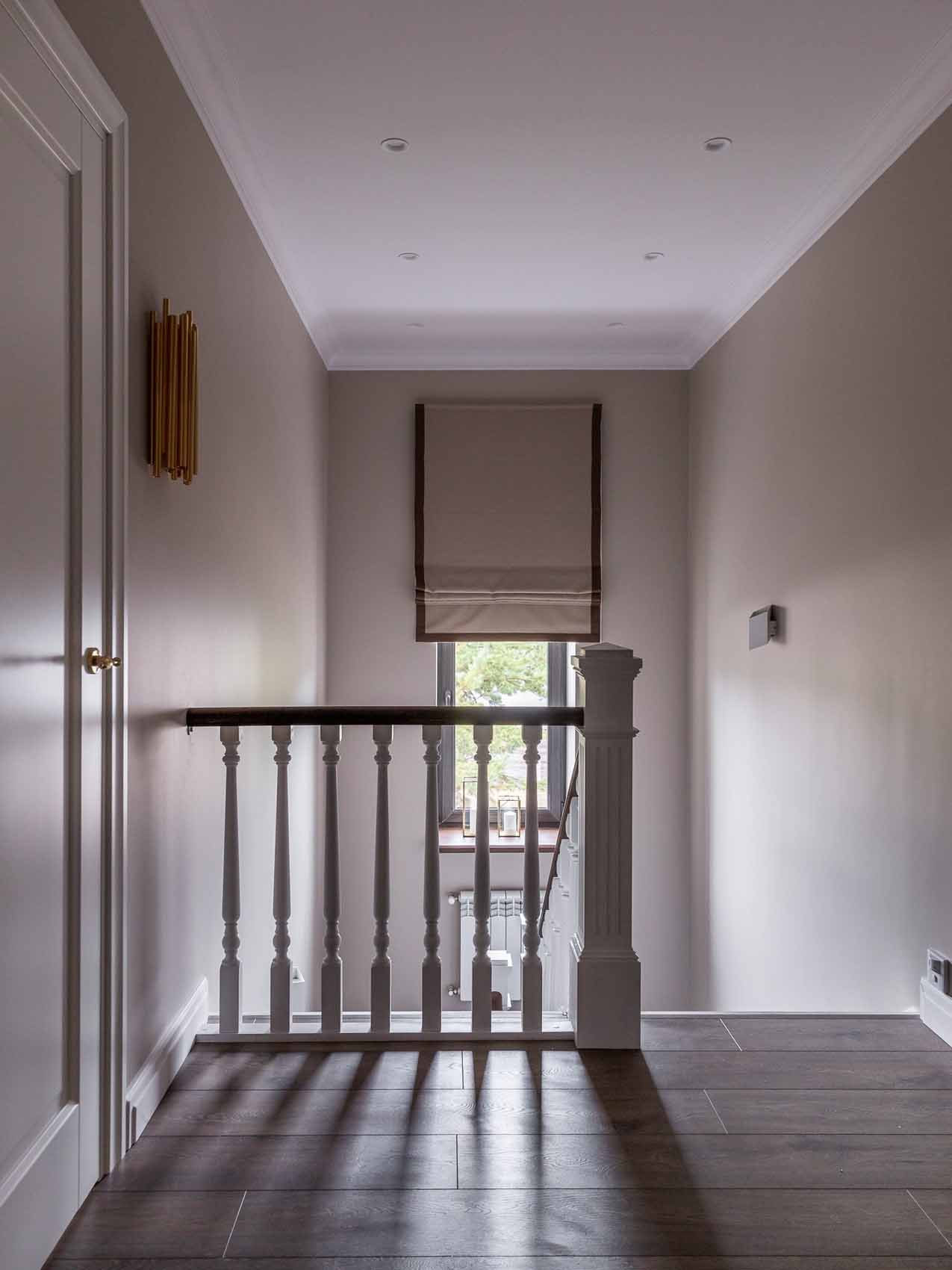 Ház angol és amerikai enteriőrök inspirálta berendezéssel Ház angol és amerikai enteriőrök inspirálta berendezéssel