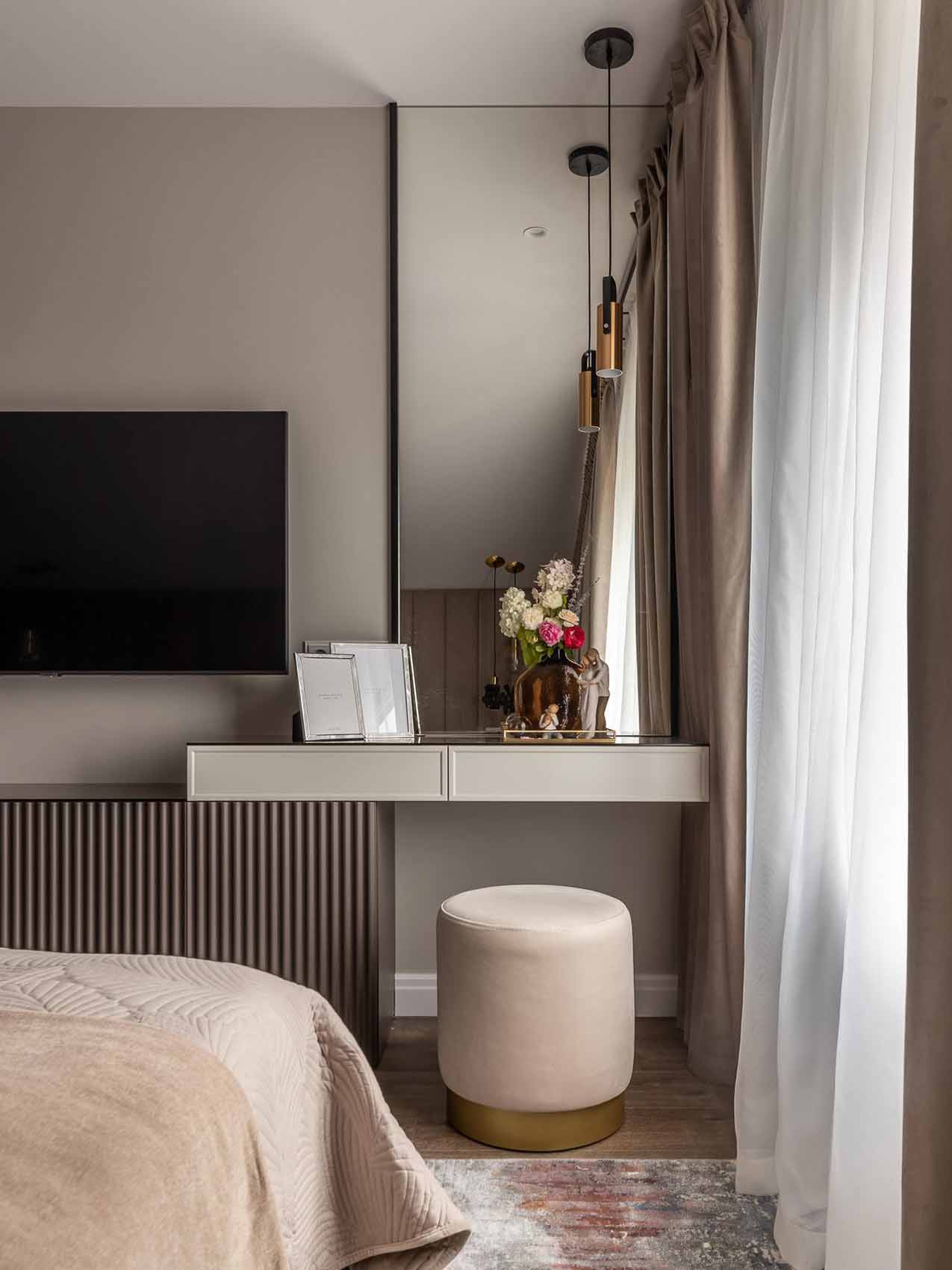 Ház angol és amerikai enteriőrök inspirálta berendezéssel Ház angol és amerikai enteriőrök inspirálta berendezéssel