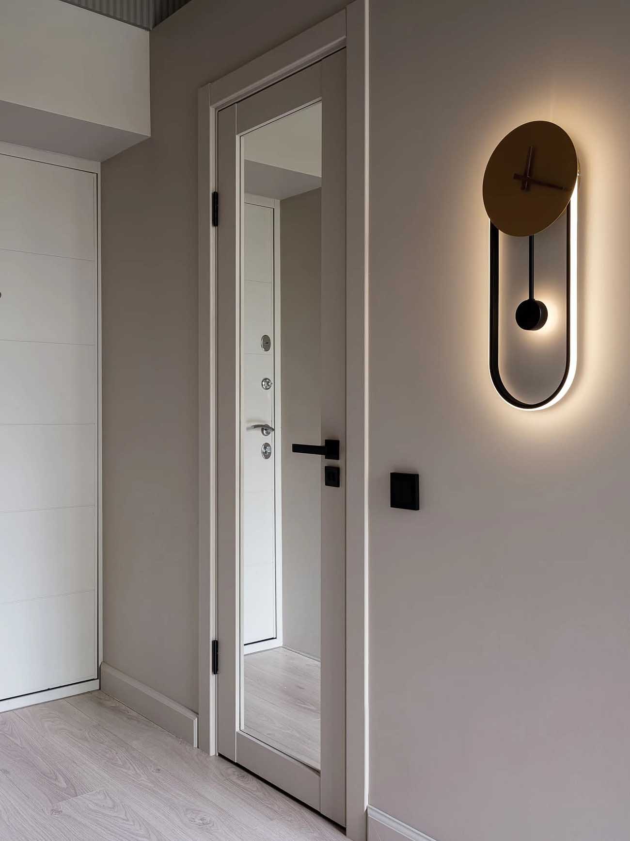 Apró garzonlakás bravúros átalakítása Apró garzonlakás bravúros átalakítása