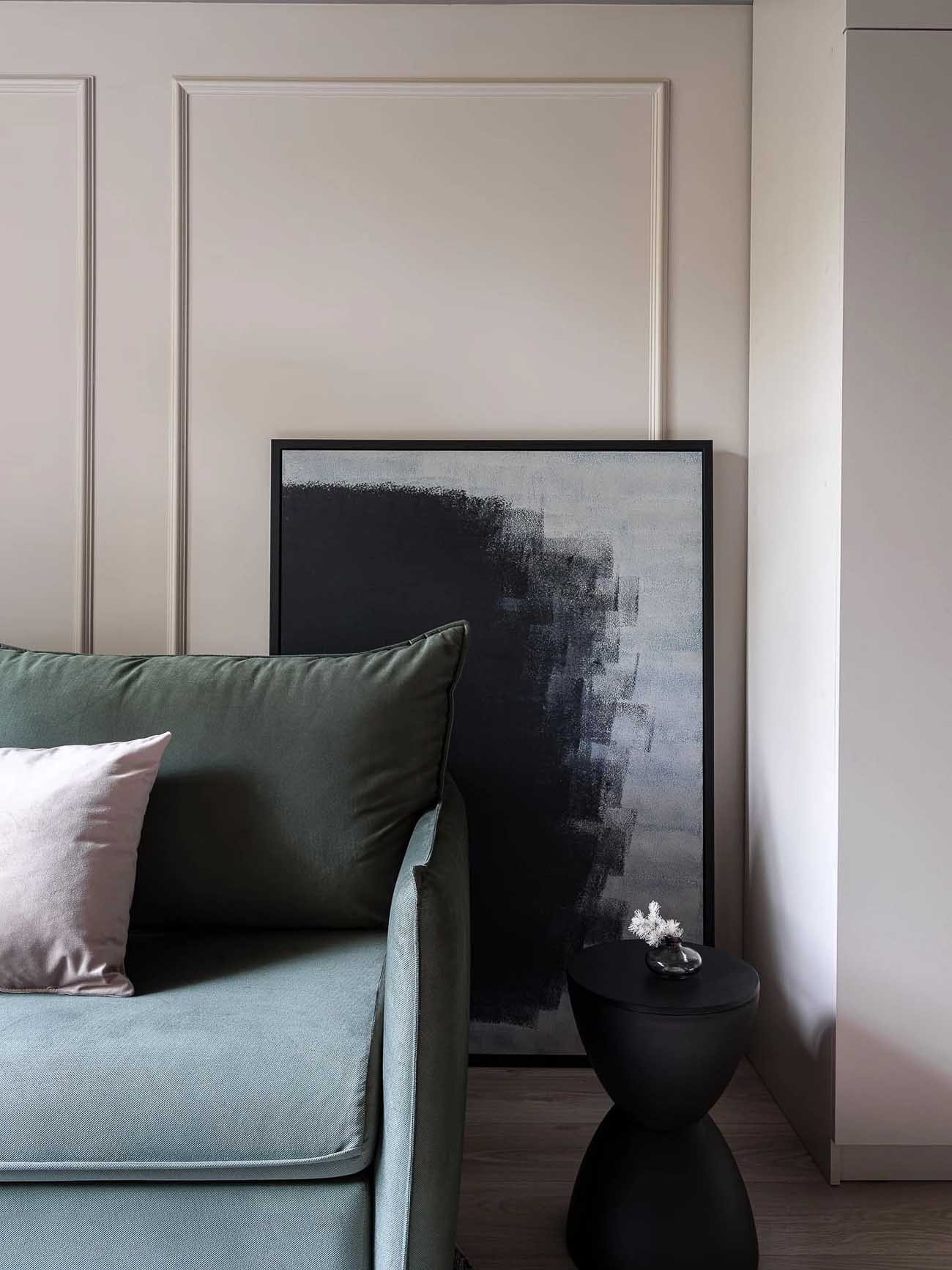 Apró garzonlakás bravúros átalakítása Apró garzonlakás bravúros átalakítása