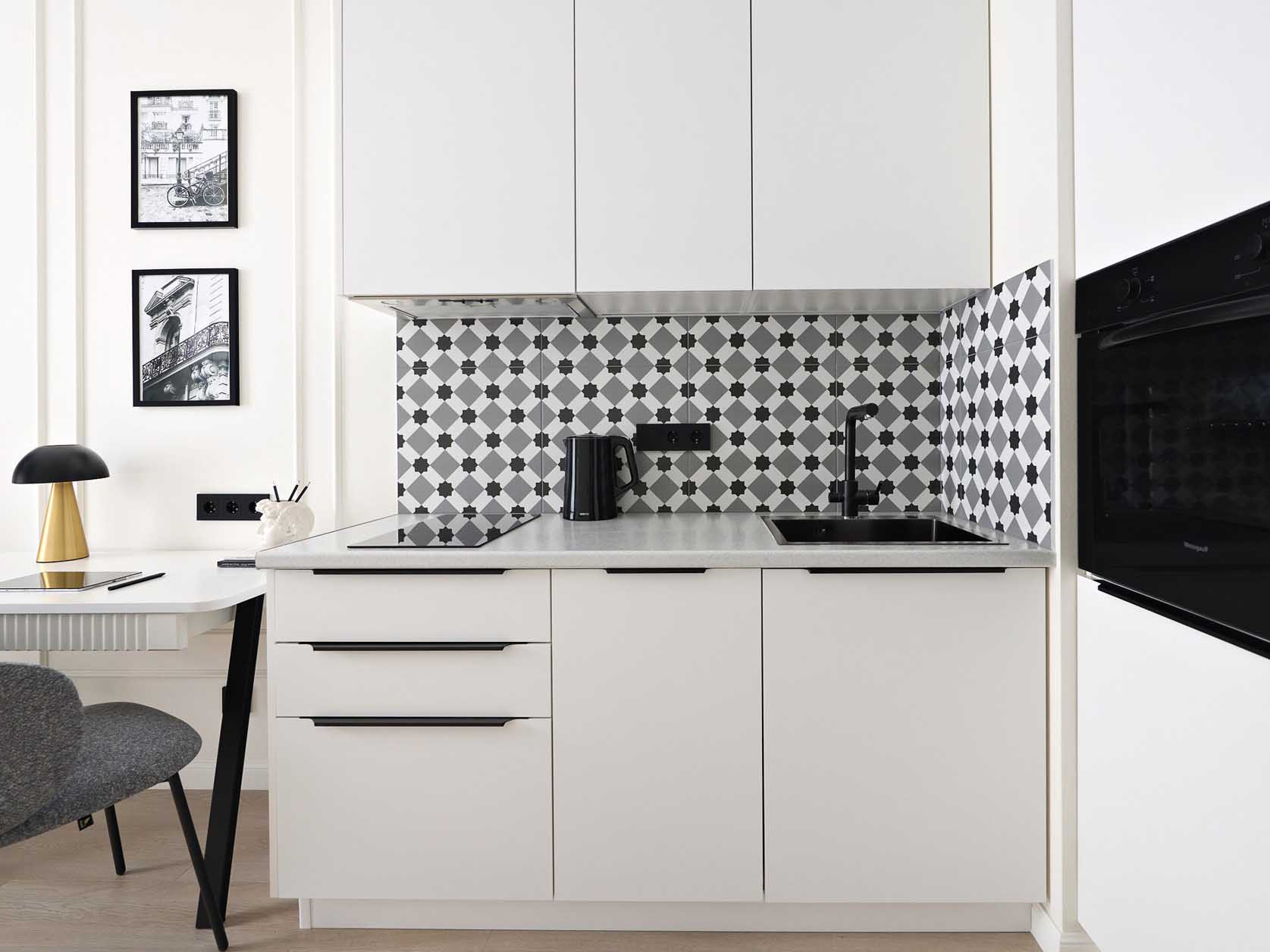 Elegáns és élhető, párizsi hangulatú otthon, 35 m2-es kislakás Elegáns és élhető, párizsi hangulatú otthon, 35 m2-es kislakás