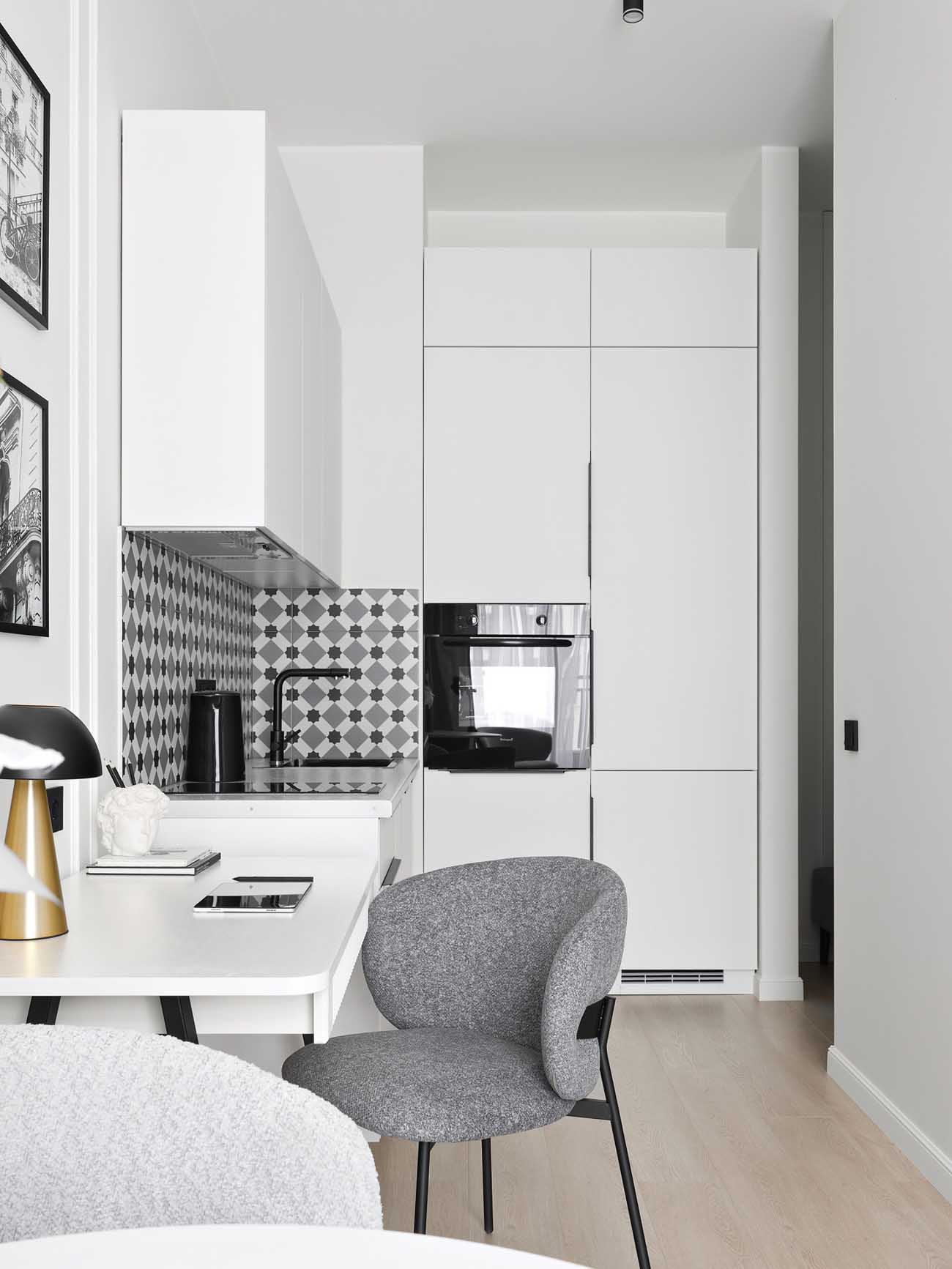 Elegáns és élhető, párizsi hangulatú otthon, 35 m2-es kislakás Elegáns és élhető, párizsi hangulatú otthon, 35 m2-es kislakás