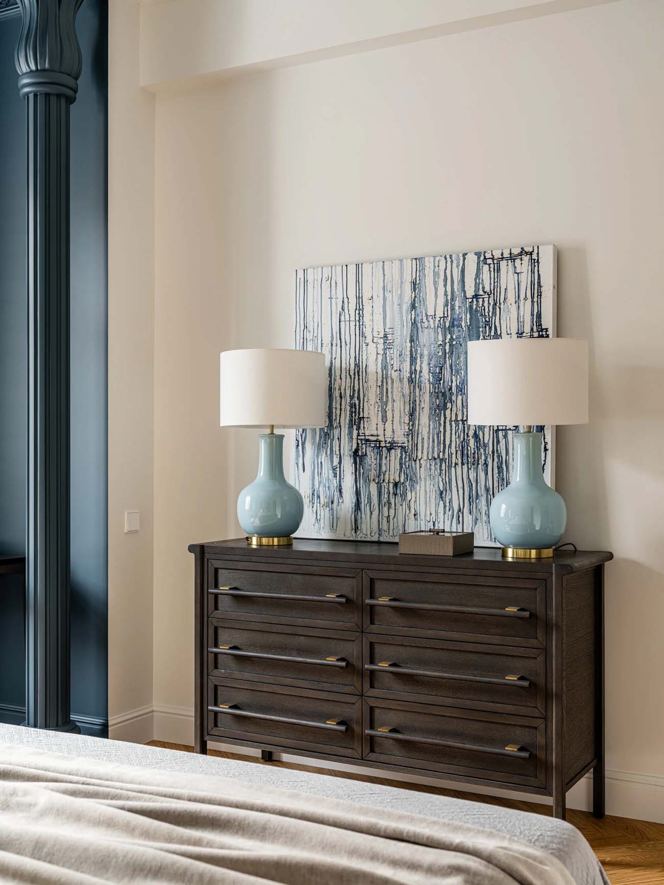 Felújítás régi építésű házban, modern klasszikus stílus