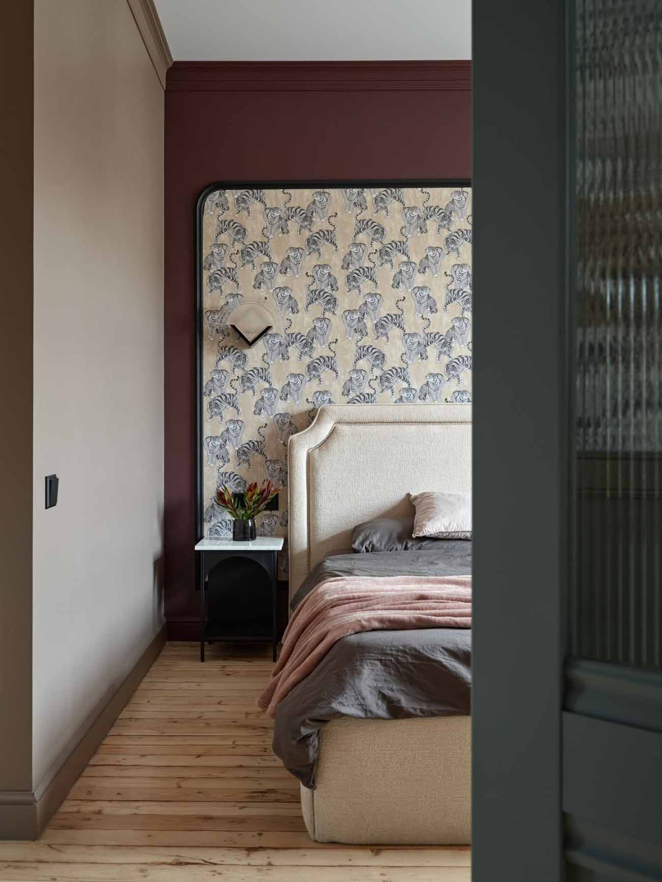 Felújítás saját munkával és ötletekkel egy lelakott 37 m2-es lakásban Felújítás saját munkával és ötletekkel egy lelakott 37 m2-es lakásban