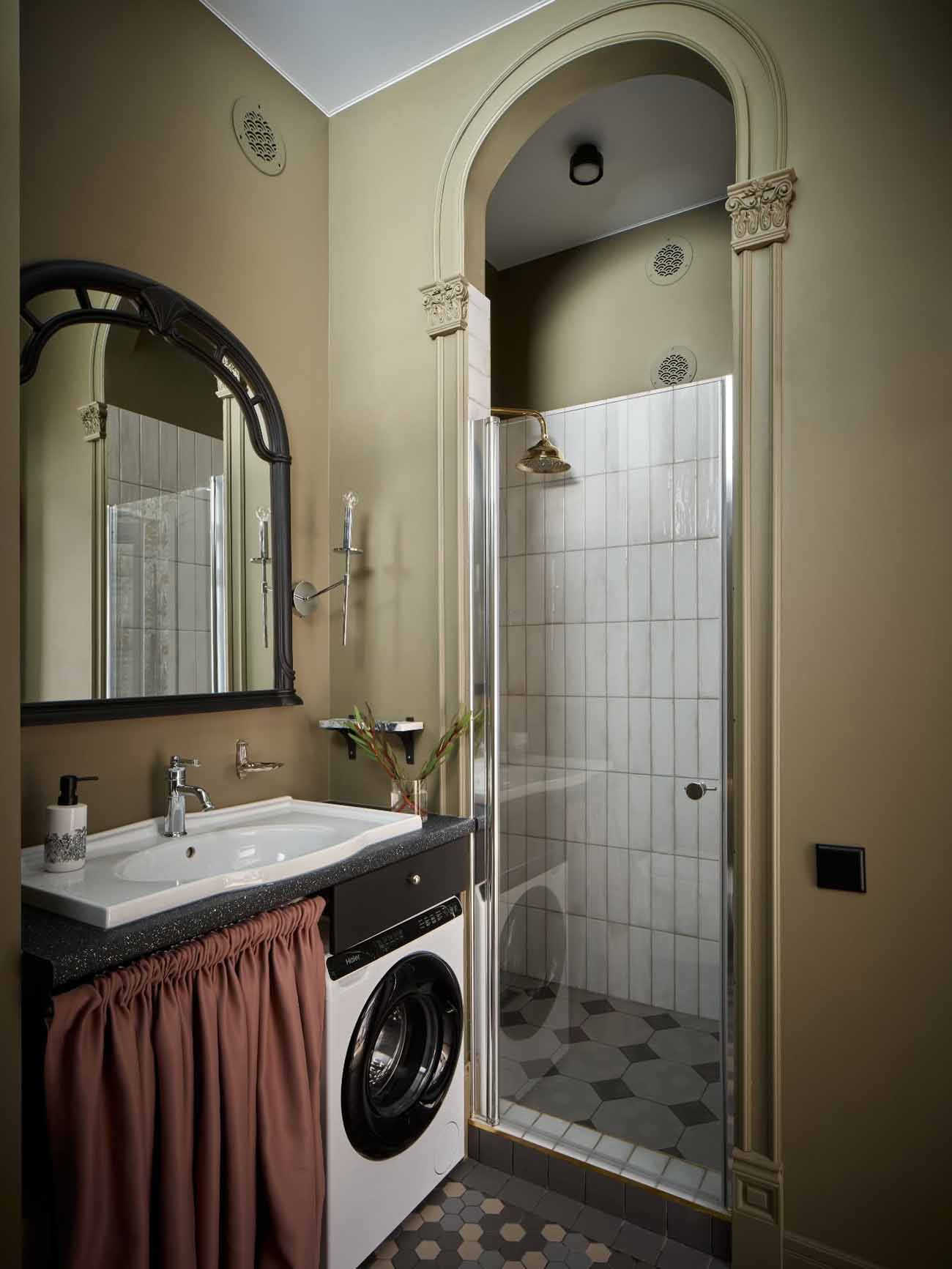 Felújítás saját munkával és ötletekkel egy lelakott 37 m2-es lakásban