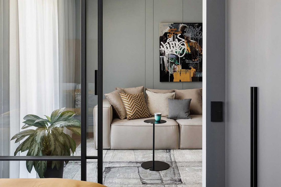 Hölgy otthona egy modern legénylakás hangulatával 40 m2-en