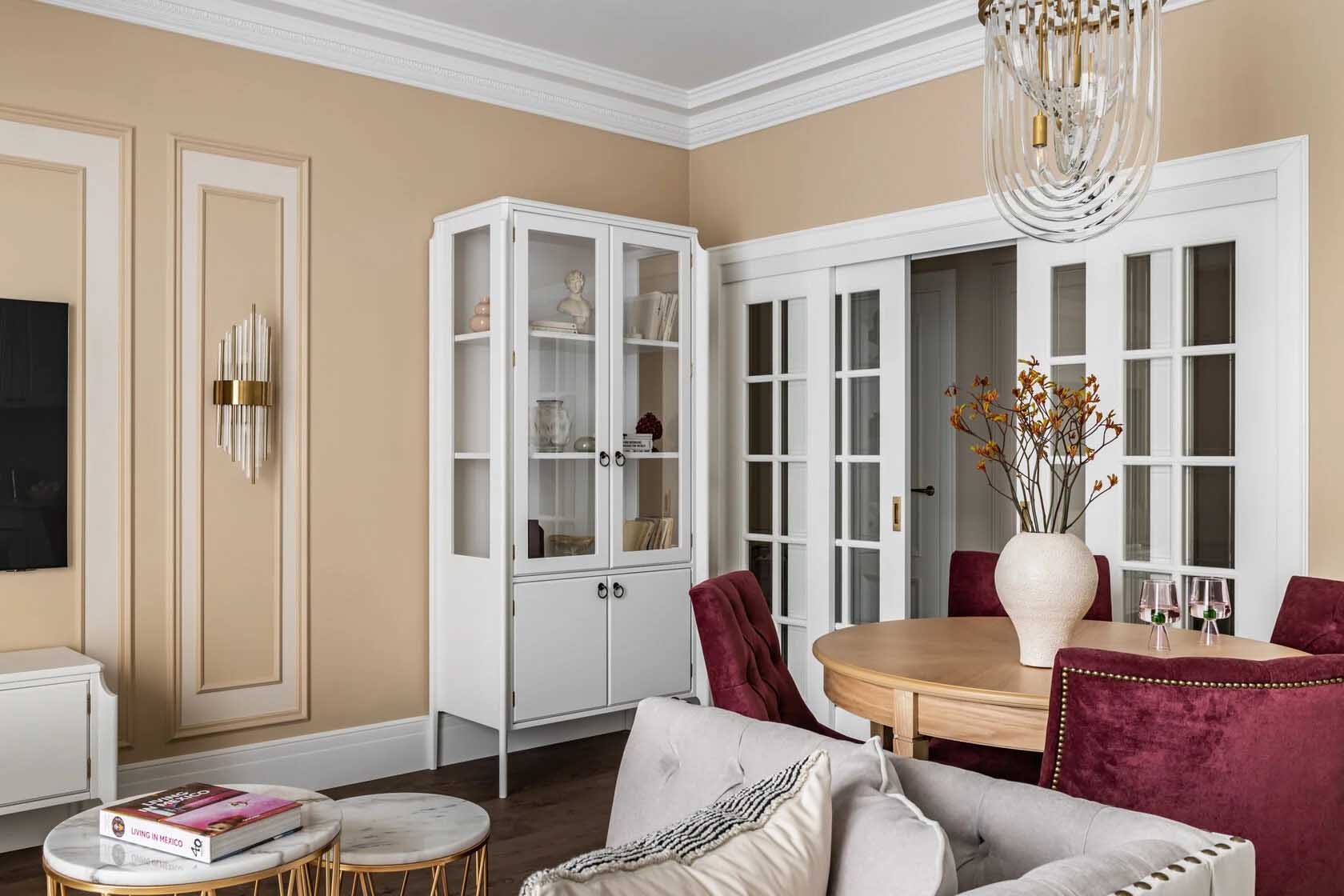 Fiú- és lányszoba, klasszikus részletek, karakteres színek Fiú- és lányszoba, klasszikus részletek, karakteres színek