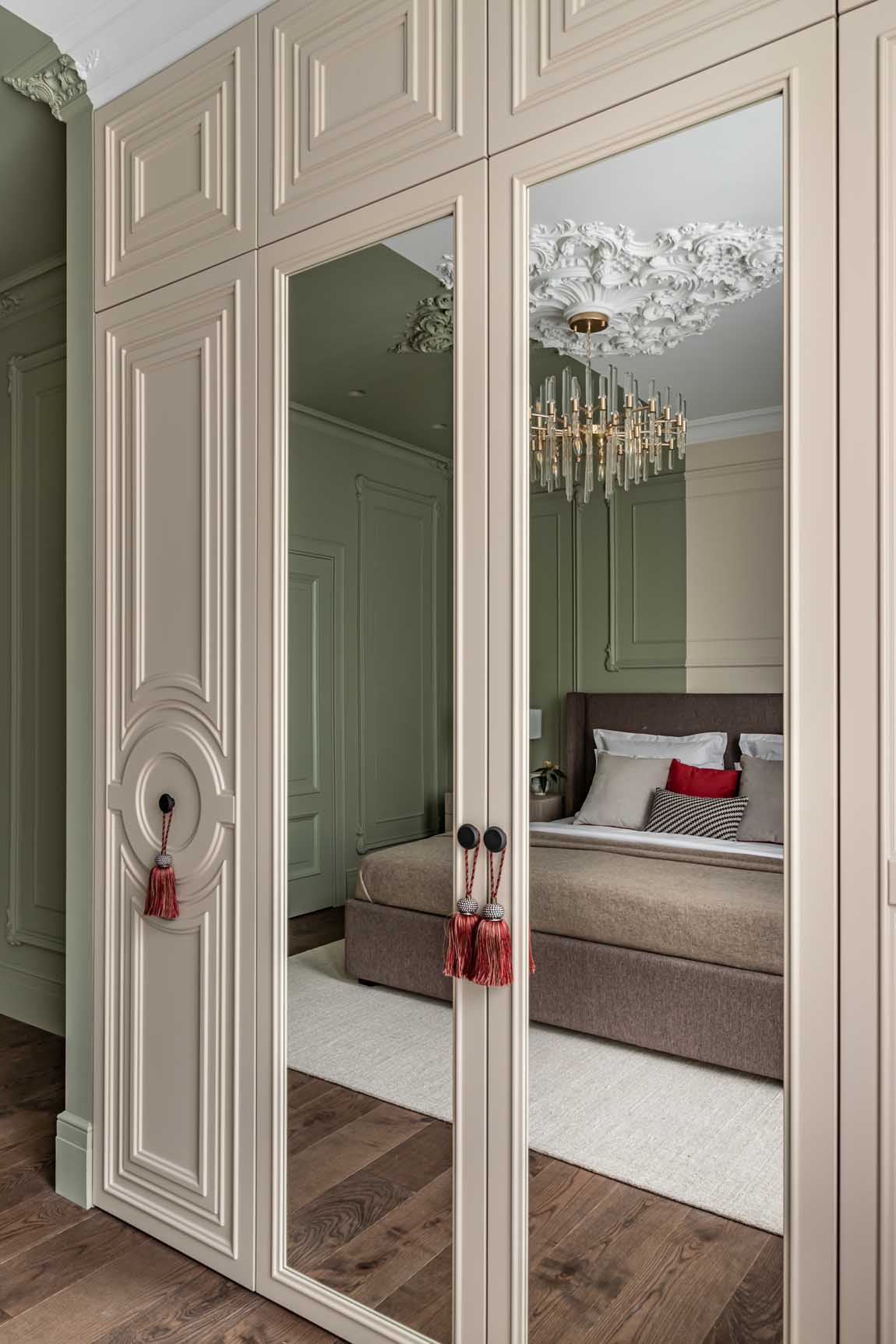 Fiú- és lányszoba, klasszikus részletek, karakteres színek Fiú- és lányszoba, klasszikus részletek, karakteres színek