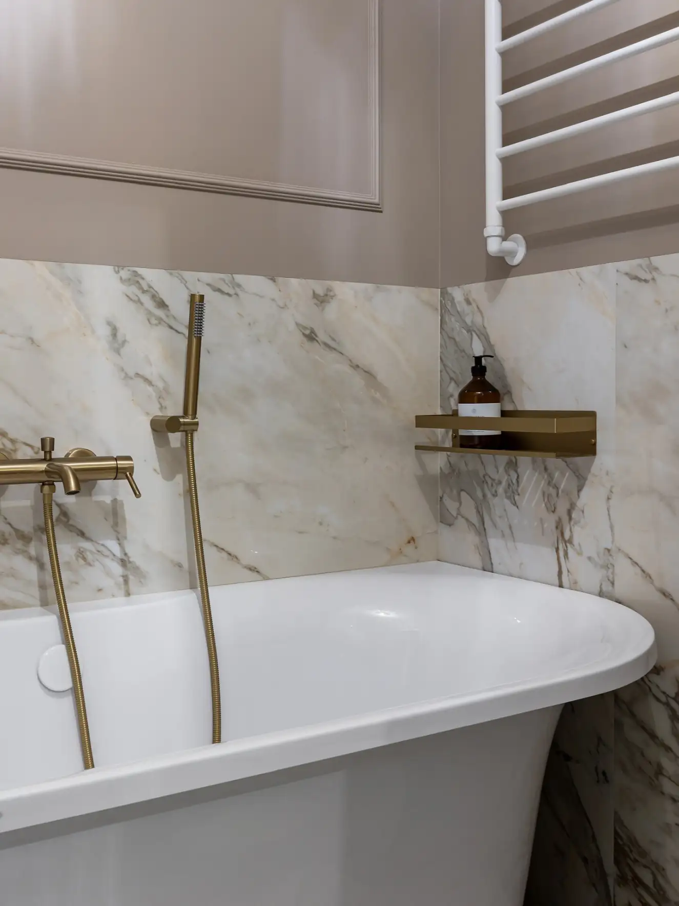 Fotogén 50 m2-es lakás modern klasszikus stílusban