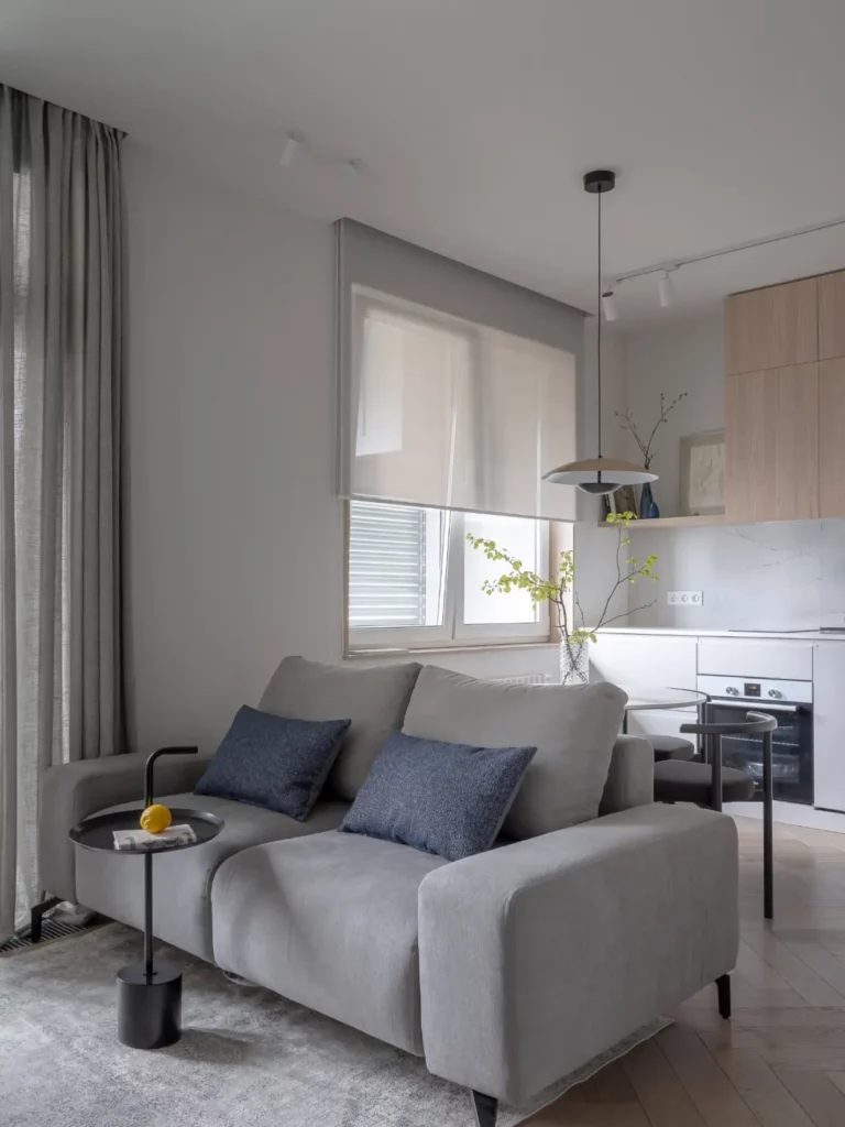 Világos, szellős enteriőr, skandináv hangulat és funkcionális megoldások