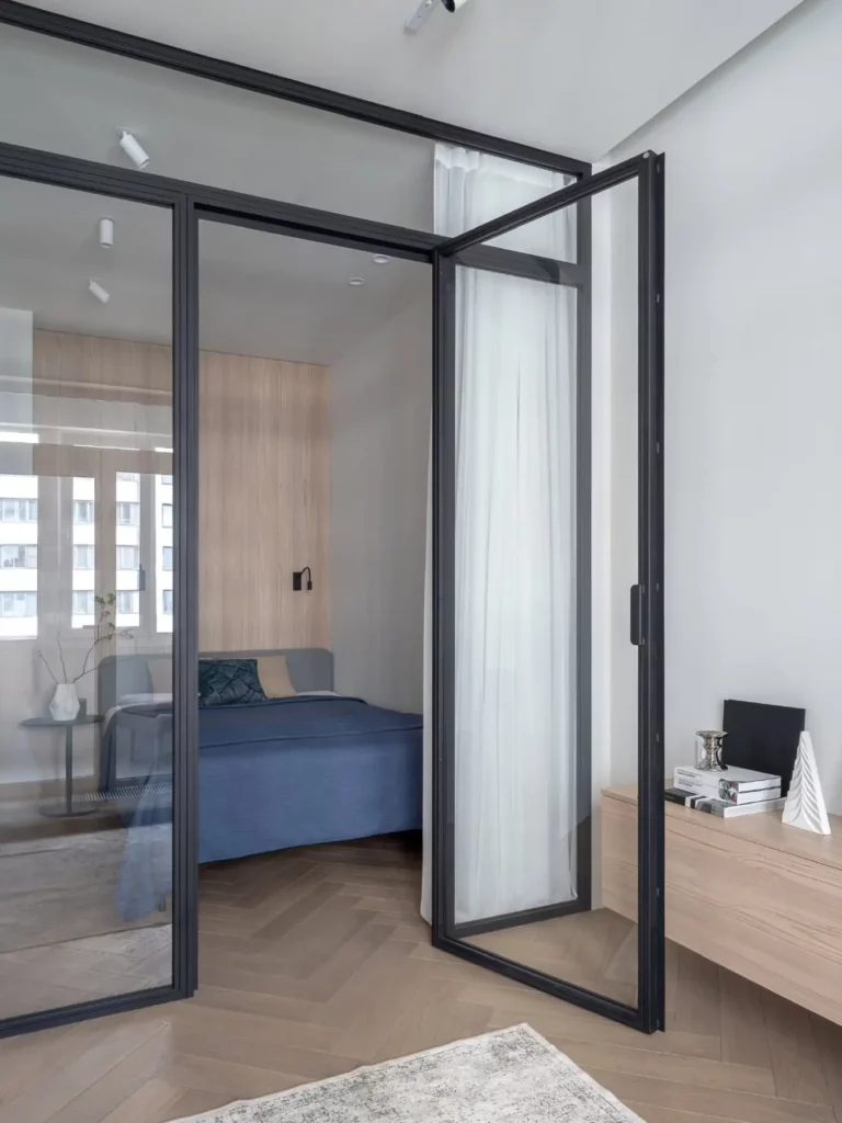 Világos, szellős enteriőr, skandináv hangulat és funkcionális megoldások