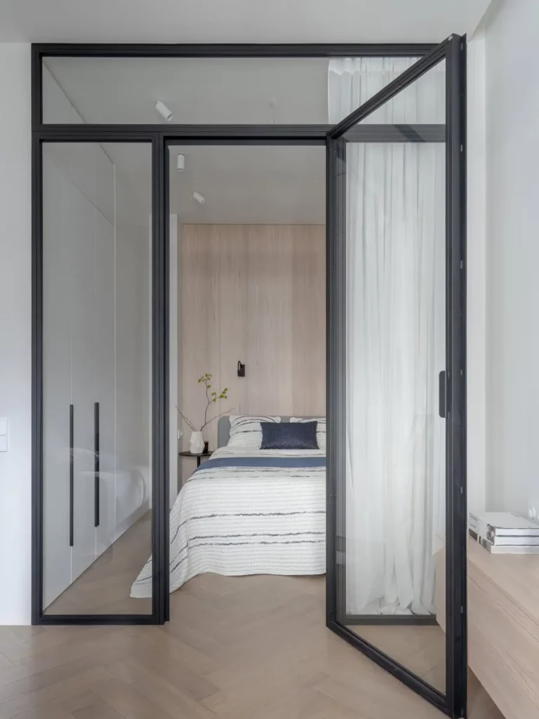 Világos, szellős enteriőr, skandináv hangulat és funkcionális megoldások