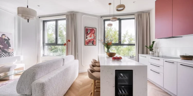 Modern, nem túl drága, ugyanakkor látványos és időtálló berendezés 45 m2-en