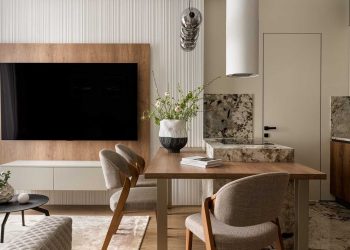 Látványos greslapok és színes gyerekszoba 68 m2-en