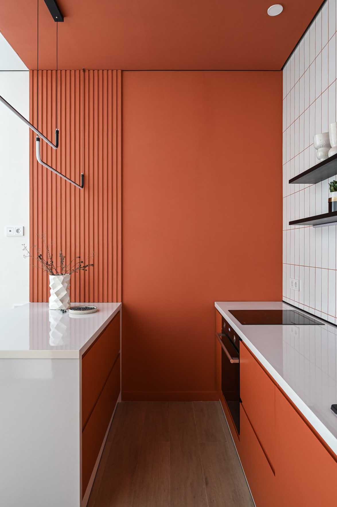 Vagány narancs konyha és minimalizmus 50 m2-en Vagány narancs konyha és minimalizmus 50 m2-en