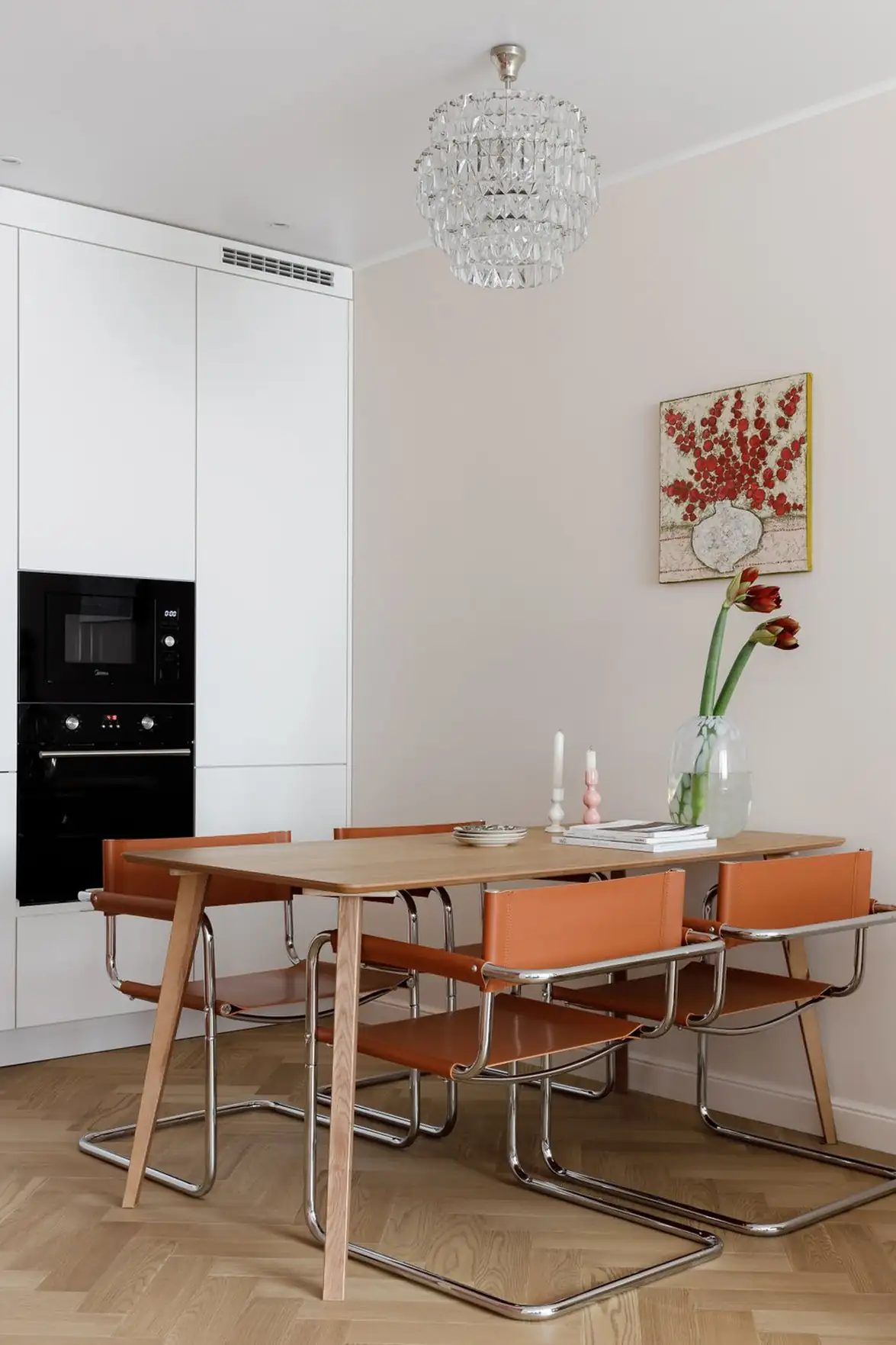 Amerikai konyhás lakás átalakítása fiatal nőnek, 51 m2