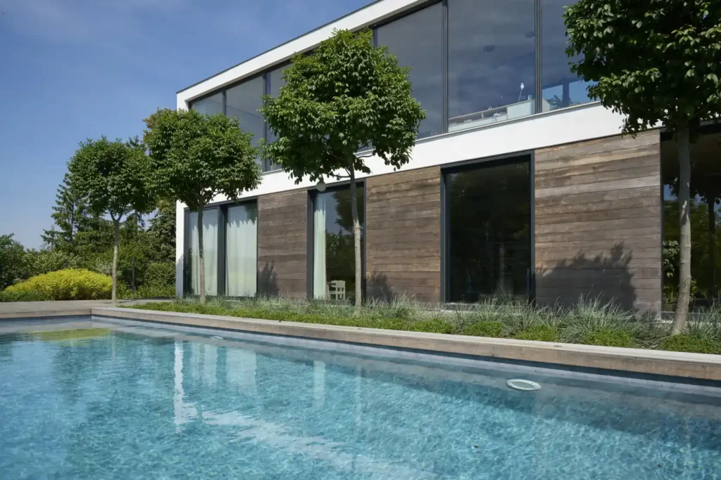 Kortárs villa a budai agglomerációban