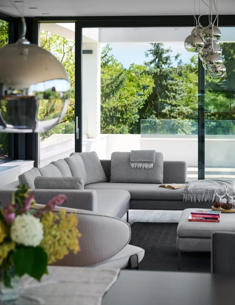 Kortárs villa a budai agglomerációban