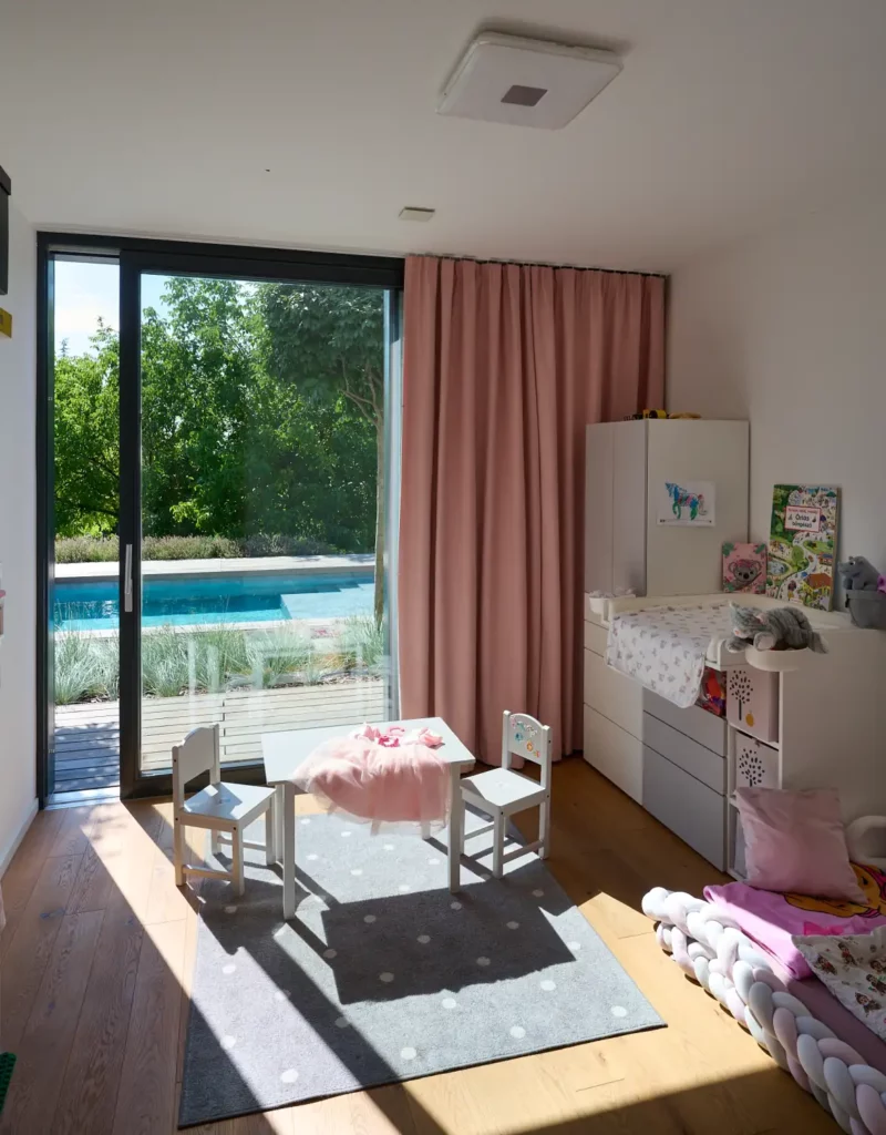 Kortárs villa a budai agglomerációban