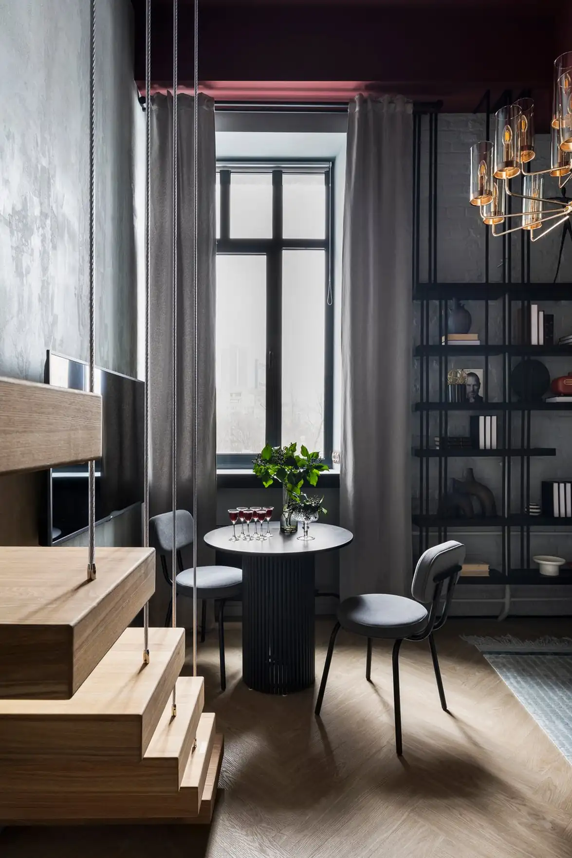 Retró rádió ihlette enteriőr, hálószoba a galérián