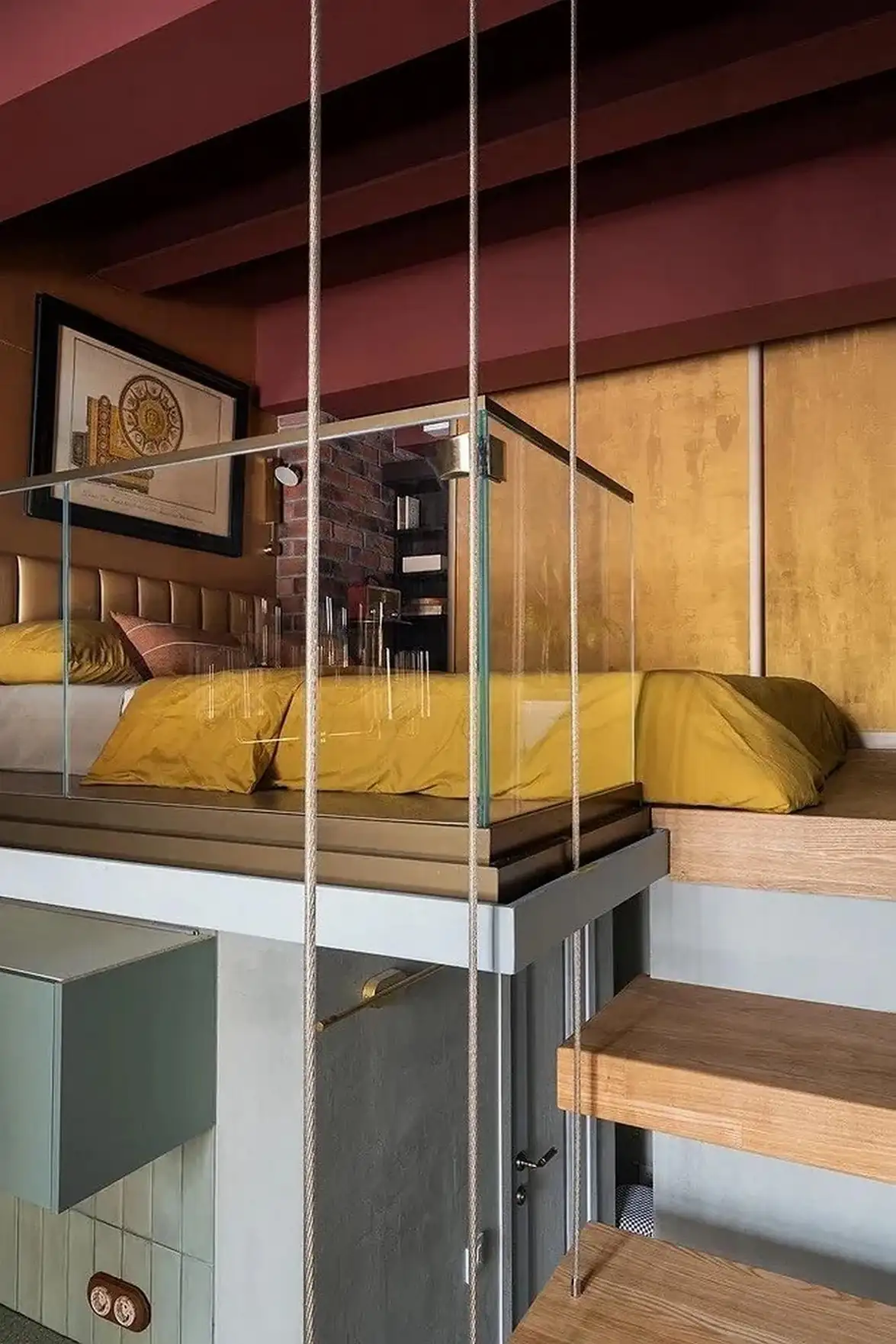 Retró rádió ihlette enteriőr, hálószoba a galérián