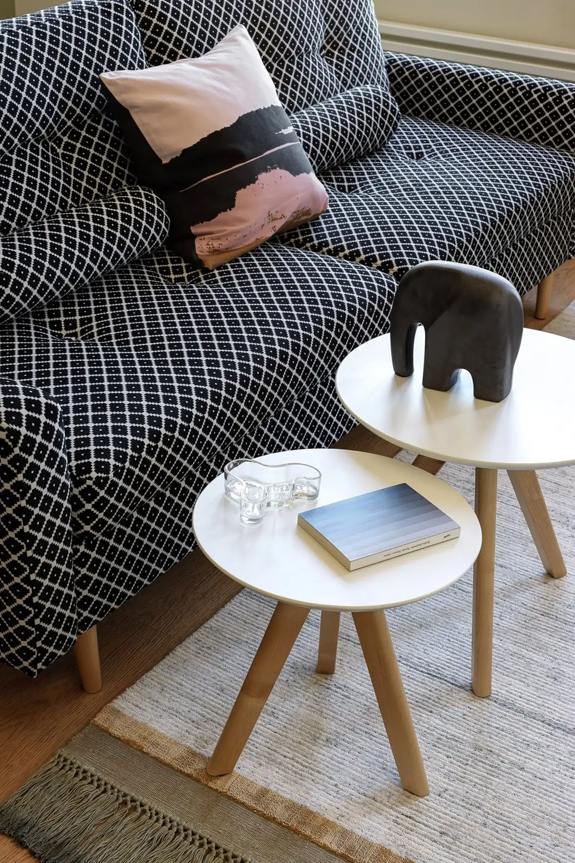 Élettel teli skandináv stílus 60 m2-es lakásban