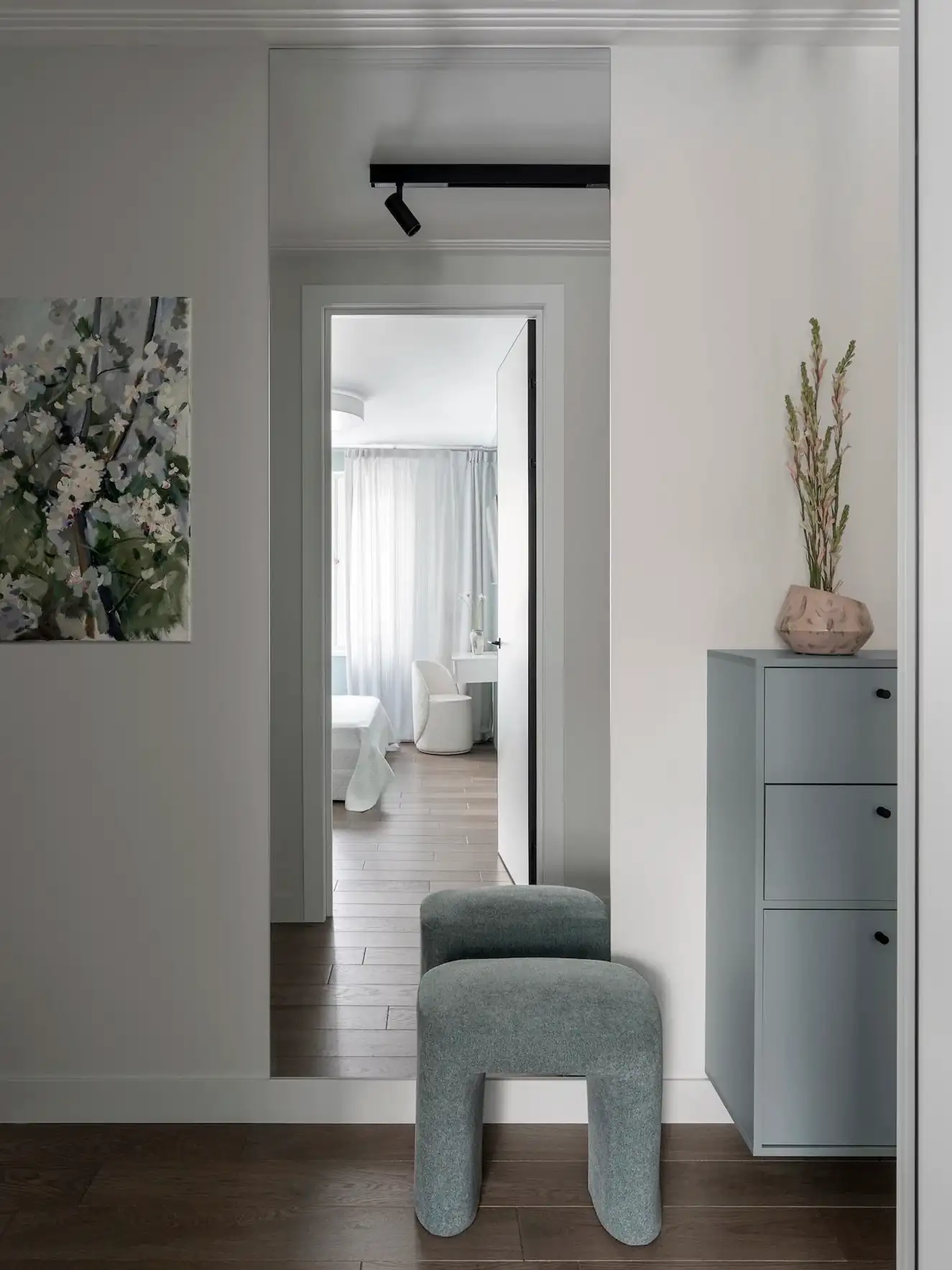 Felújítás modern minimalista stílusban 49 m2-en