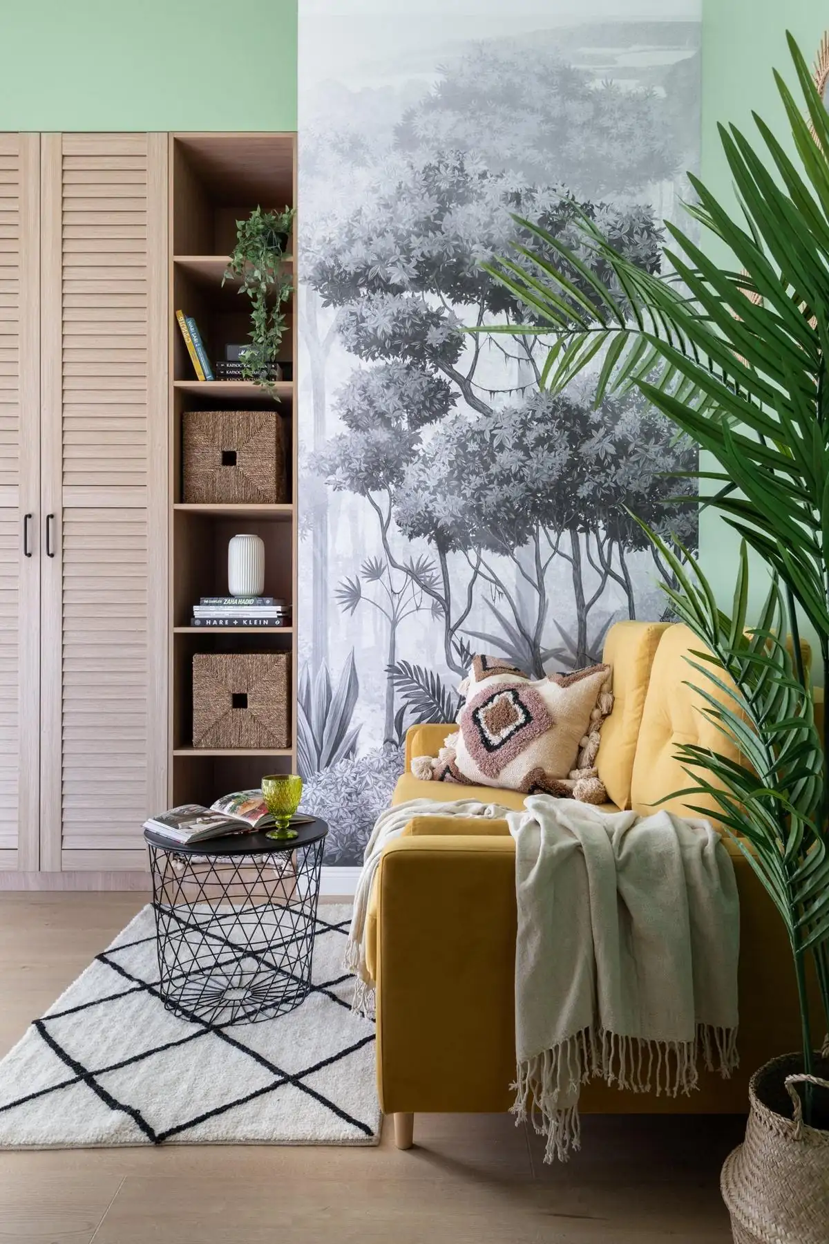 Pozitív hangulatú kislakás-enteriőr: színek és IKEA bútorok