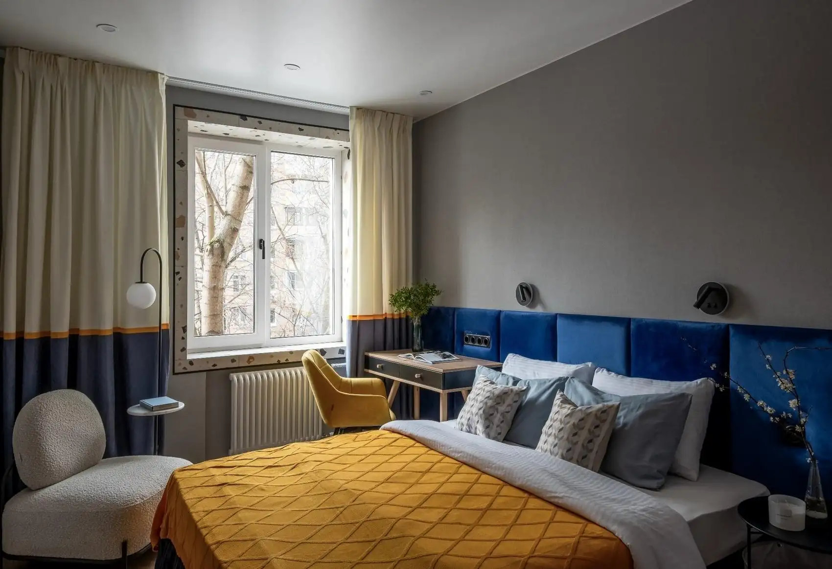 Karakteres színek, terrazzo és újragondolt kétszobás elosztás 43 m2-en