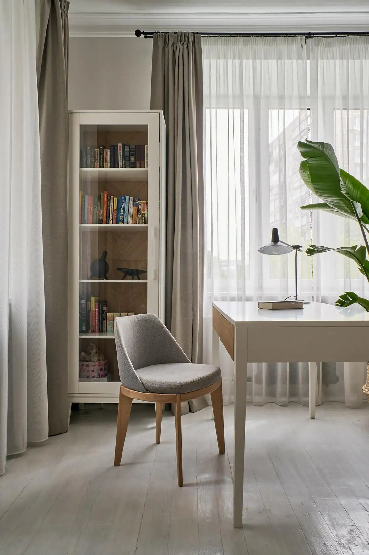 Öreg téglaépület kétszobás lakásának felújítása skandináv stílusban, 52 m²