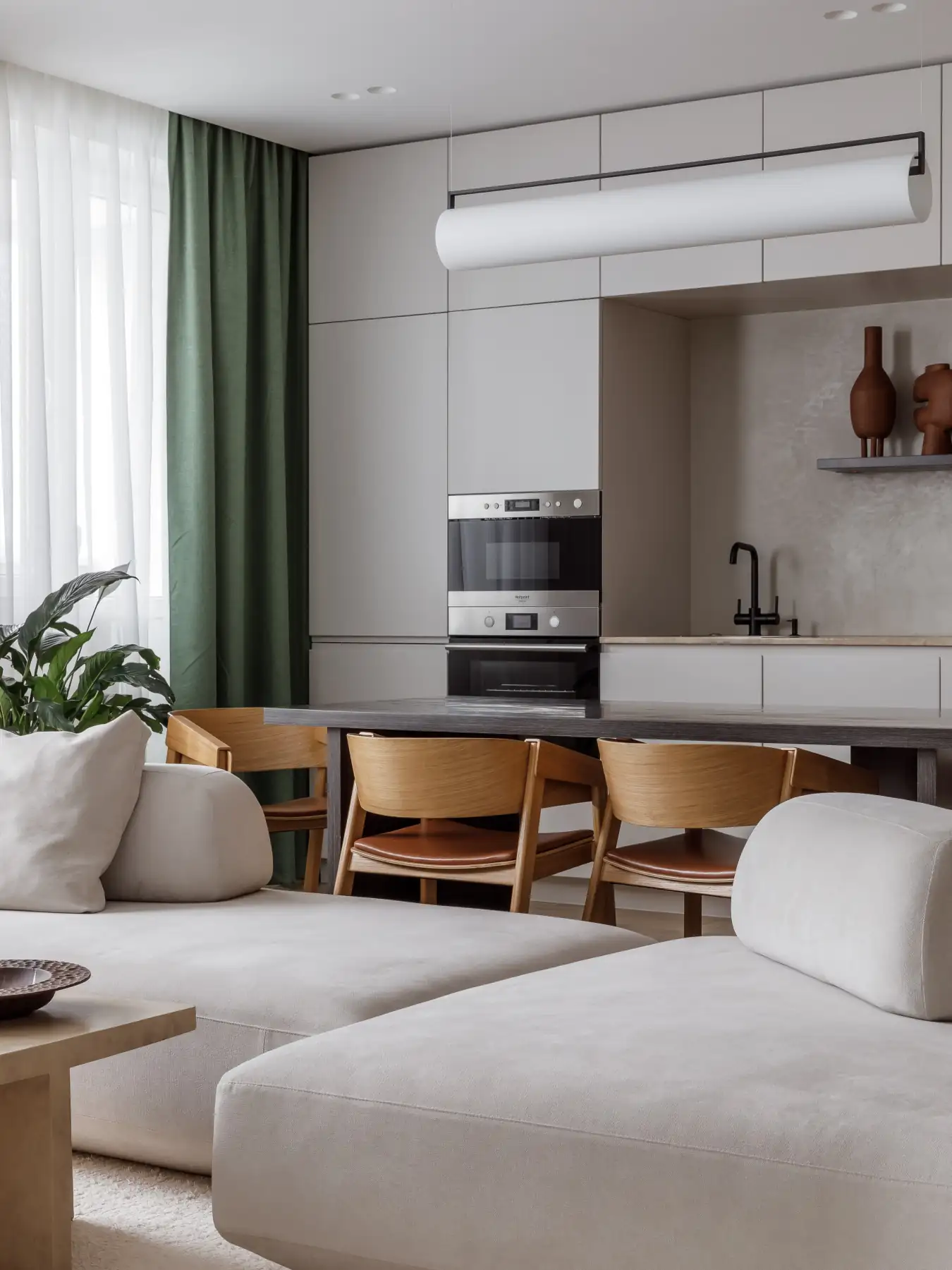 Puha minimalizmus és nyugodt hangulat fiatal család 80 m2-es otthonában