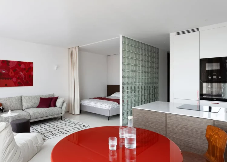 Vagány, modern berendezés 45 m2-en, fókuszban a nyitottság és fény