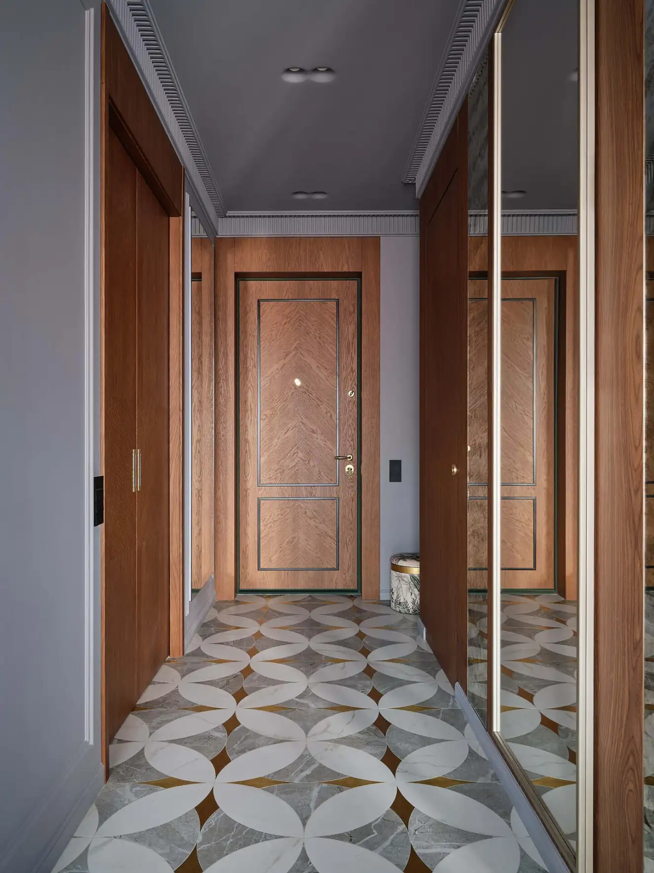Enteriőr a csendes luxus jegyében, modern klasszikus stílus, art deco részletek