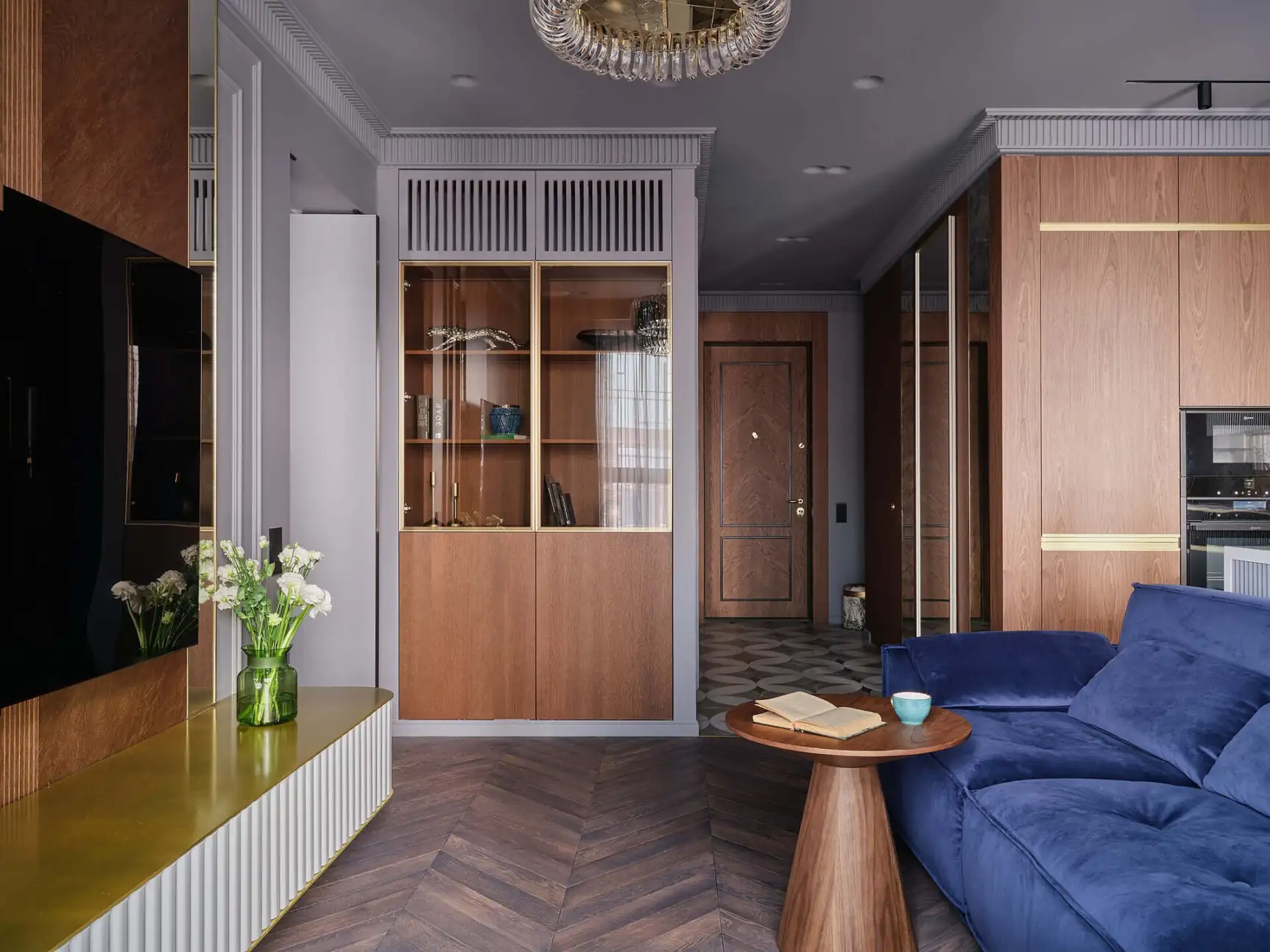 Enteriőr a csendes luxus jegyében, modern klasszikus stílus, art deco részletek