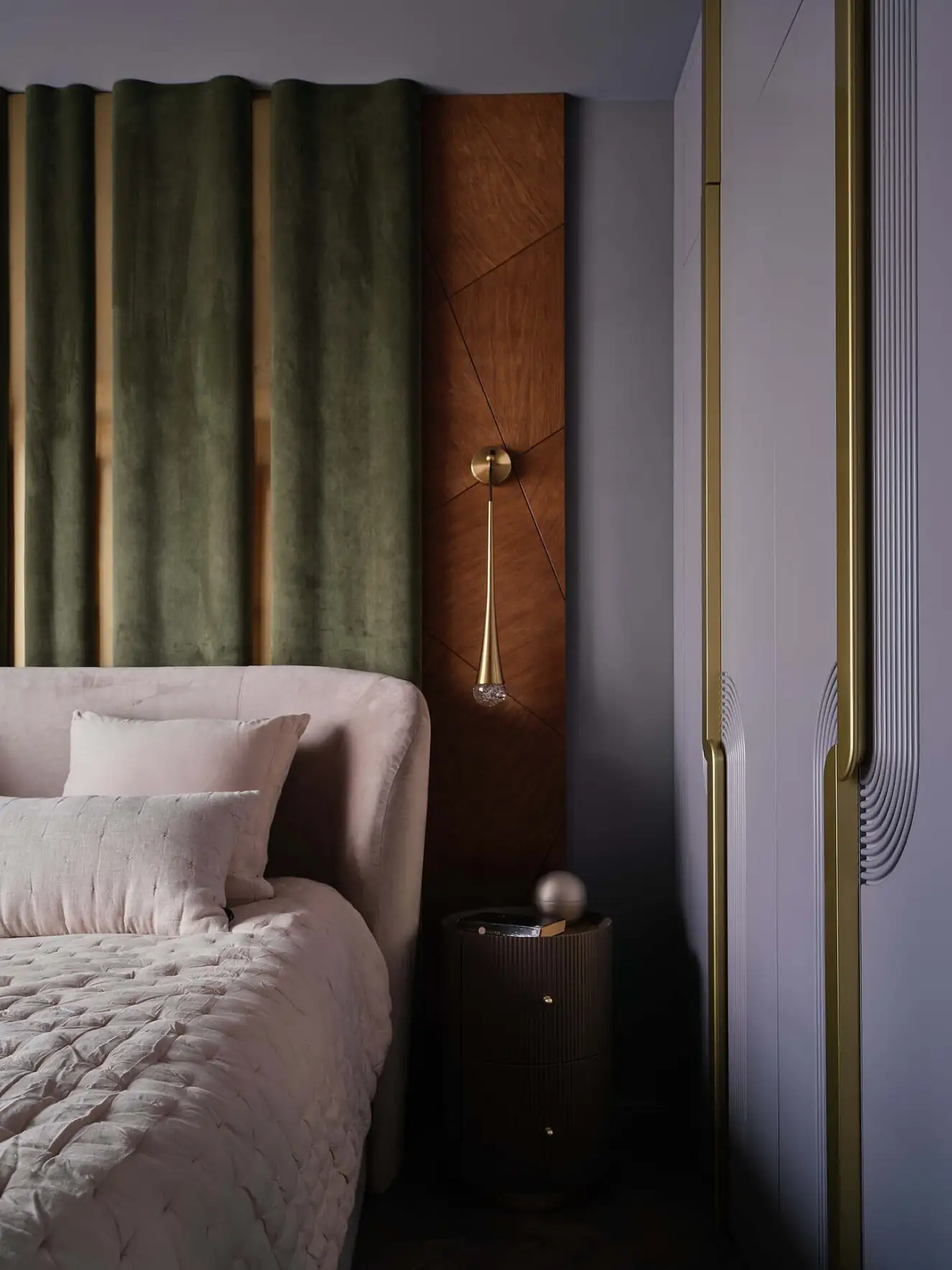 Enteriőr a csendes luxus jegyében, modern klasszikus stílus, art deco részletek