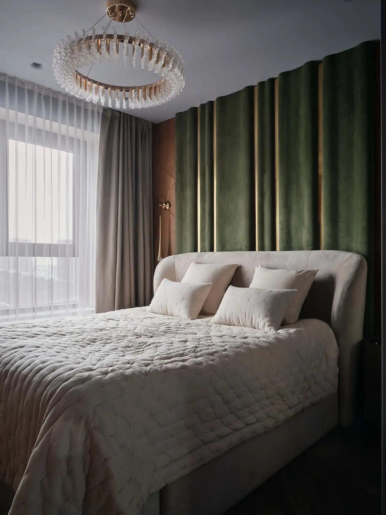 Enteriőr a csendes luxus jegyében, modern klasszikus stílus, art deco részletek