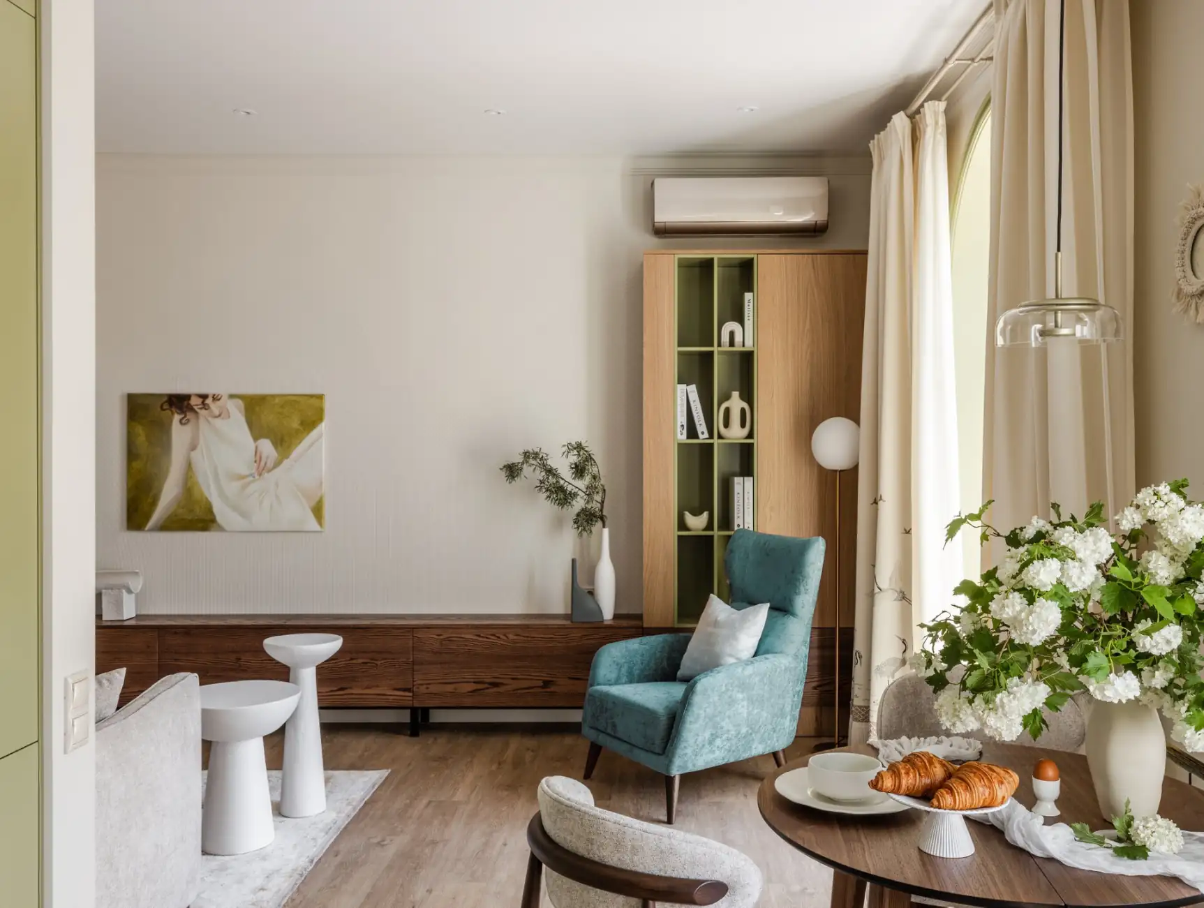 Romantikus, természetes hangulat 58 m2-es lakásban