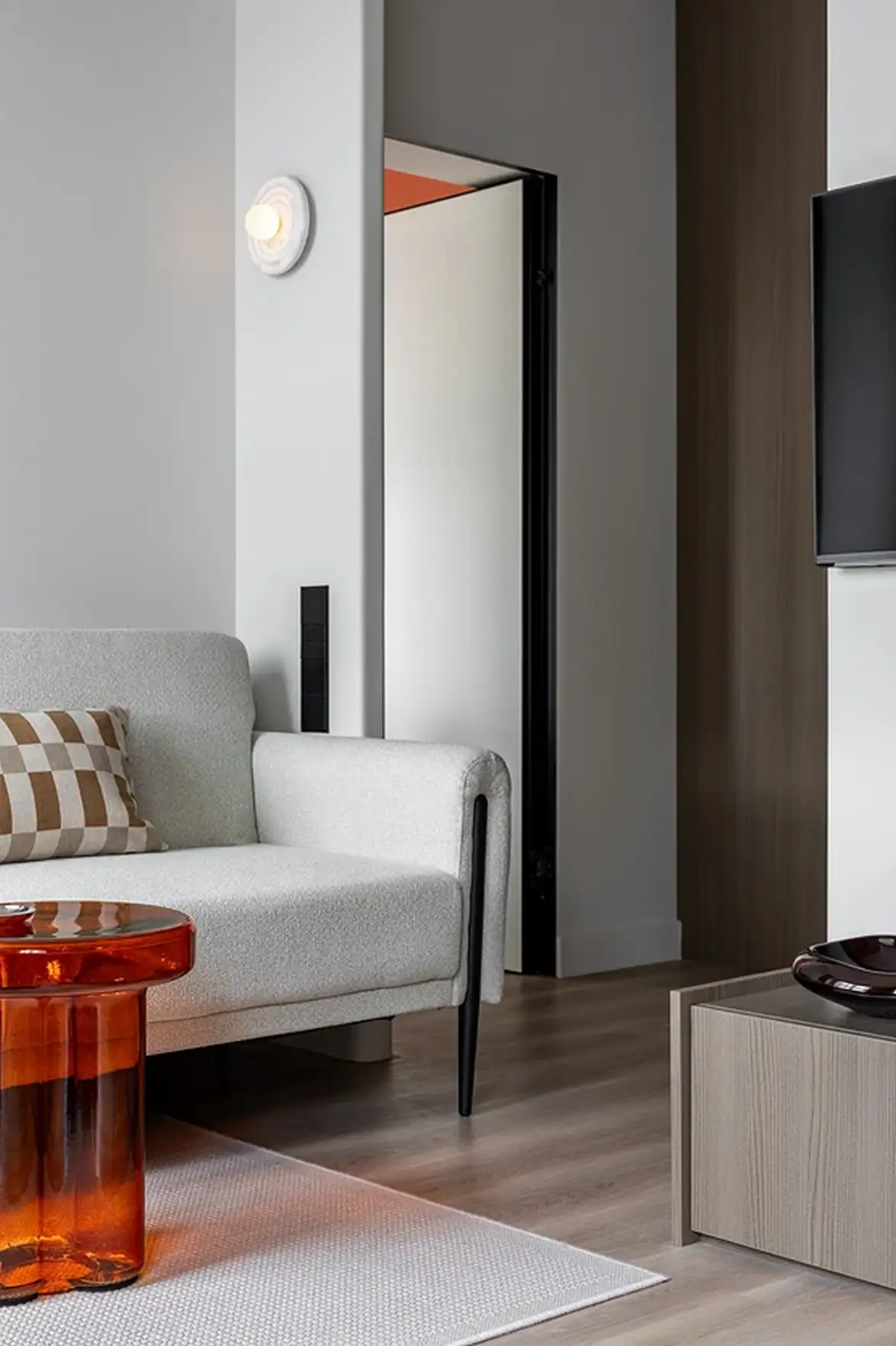 Hangulatos minimalista stílus 74 m2-es lakásban