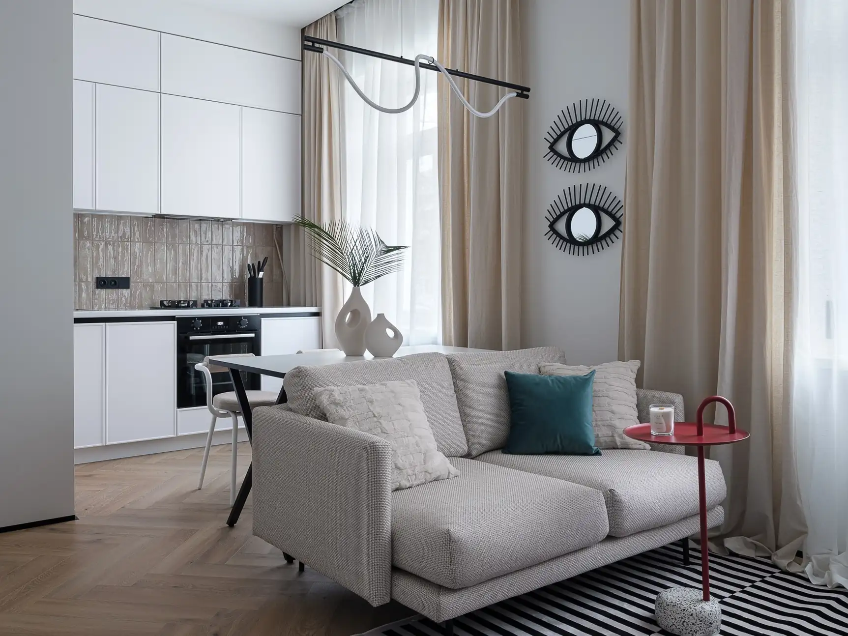 Lepukkant kis tégla lakásból modern minimalista otthon